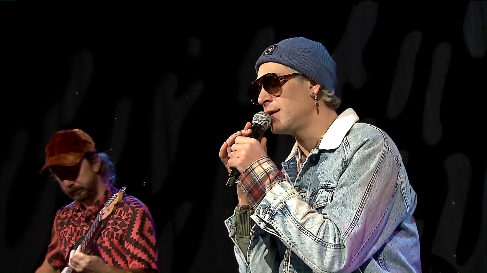 Web Exclusive performance from Matisyahu