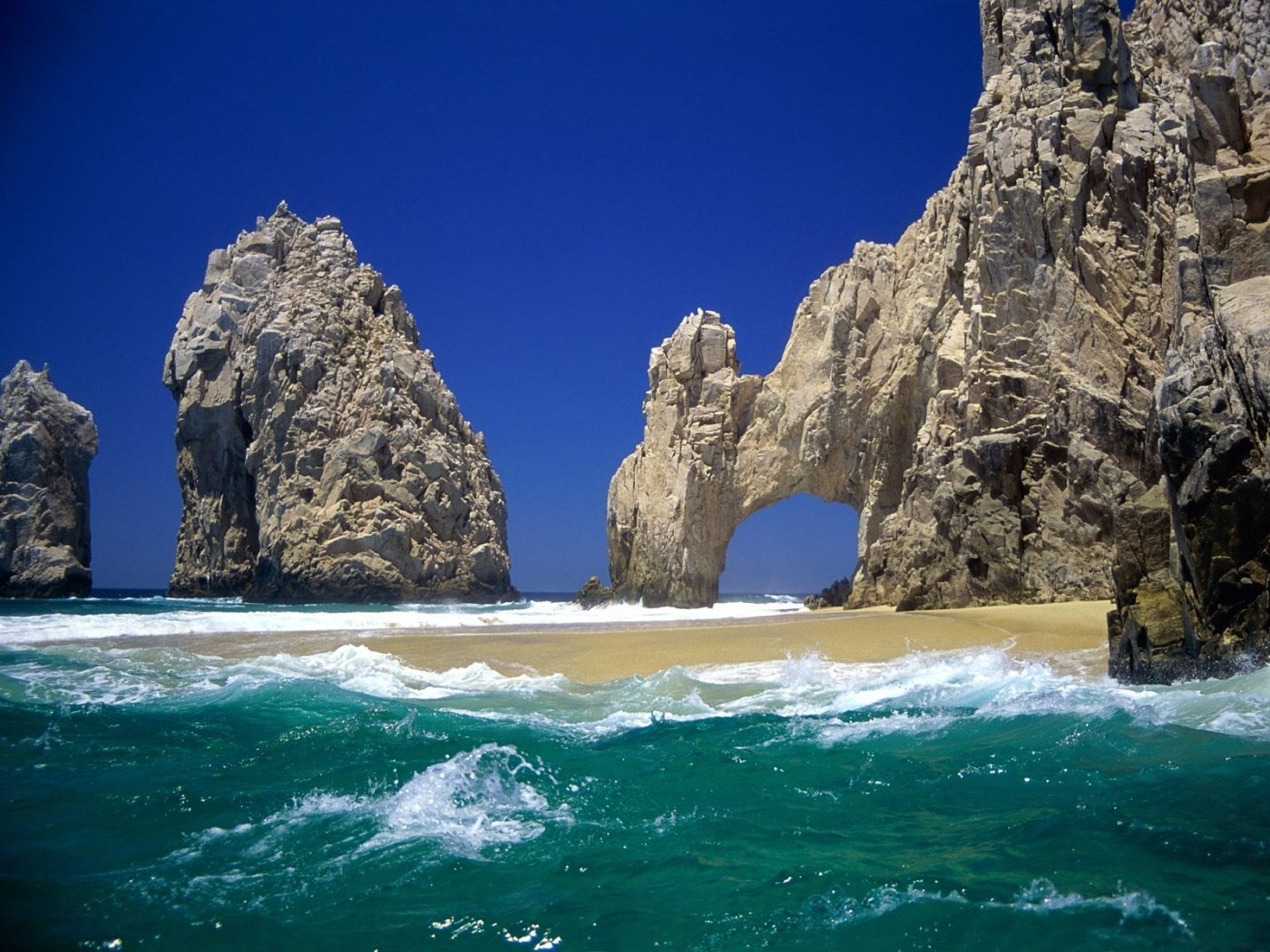Cabo Background