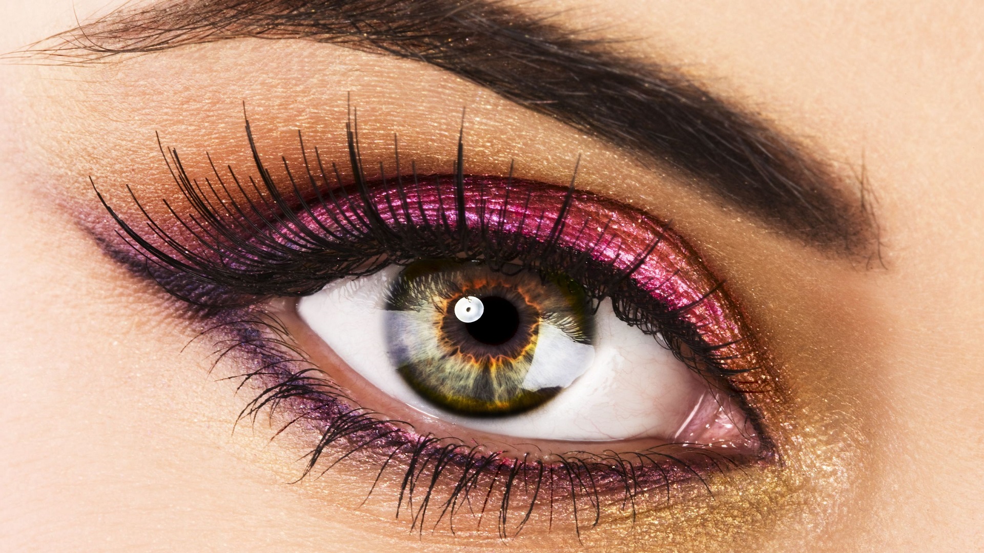 Beautiful Eyes Art 3D & Abstract HD Free Wallpaper For iPhone PC