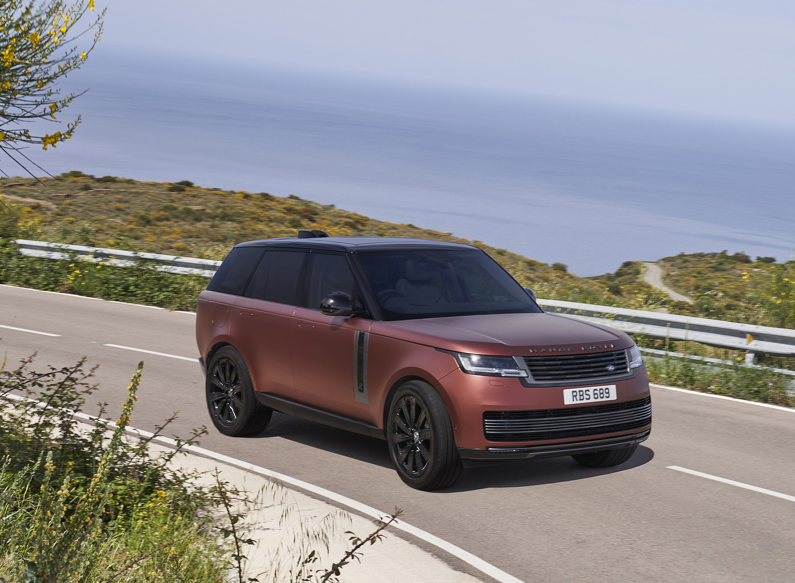 2022 Land Rover Range Rover Wallpaper (HD Image)