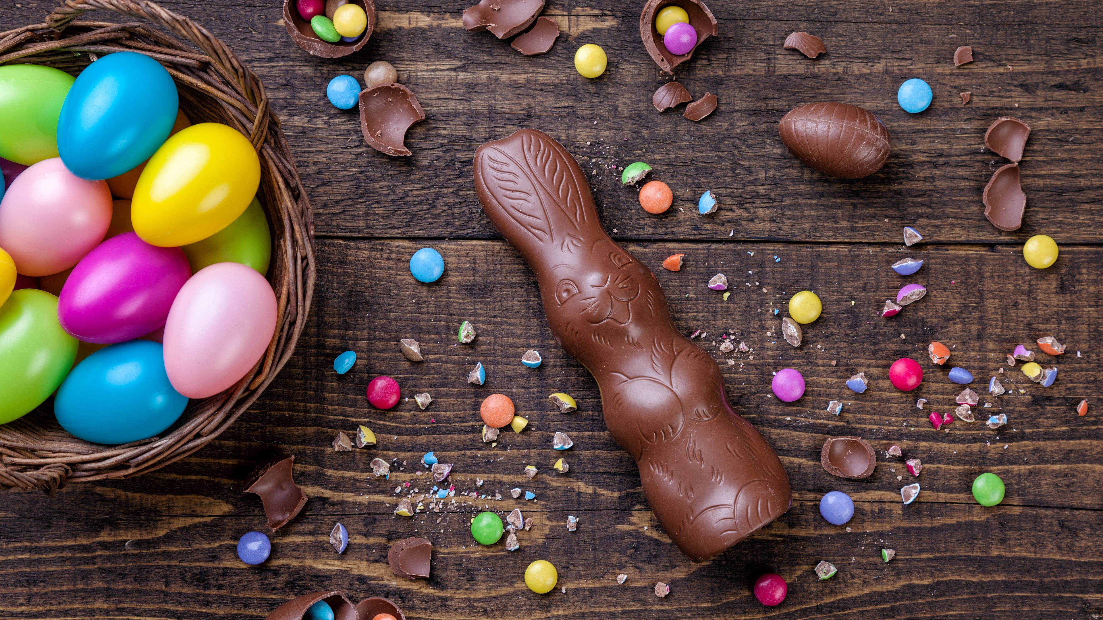 4K Easter Chocolate Bunny High Definition Wallpaper 52521