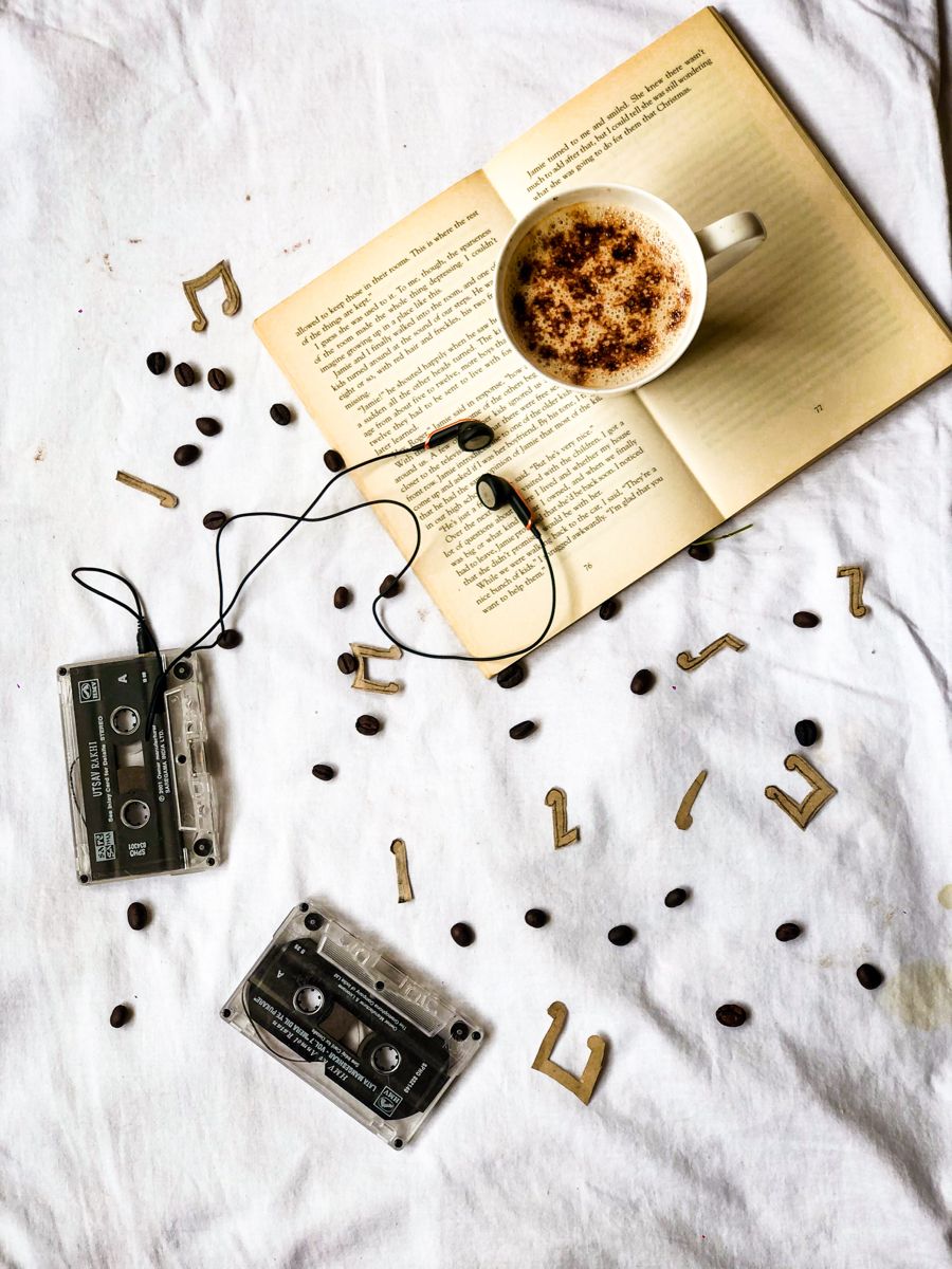 Coffee. Coffee and books, Coffee music, Music book