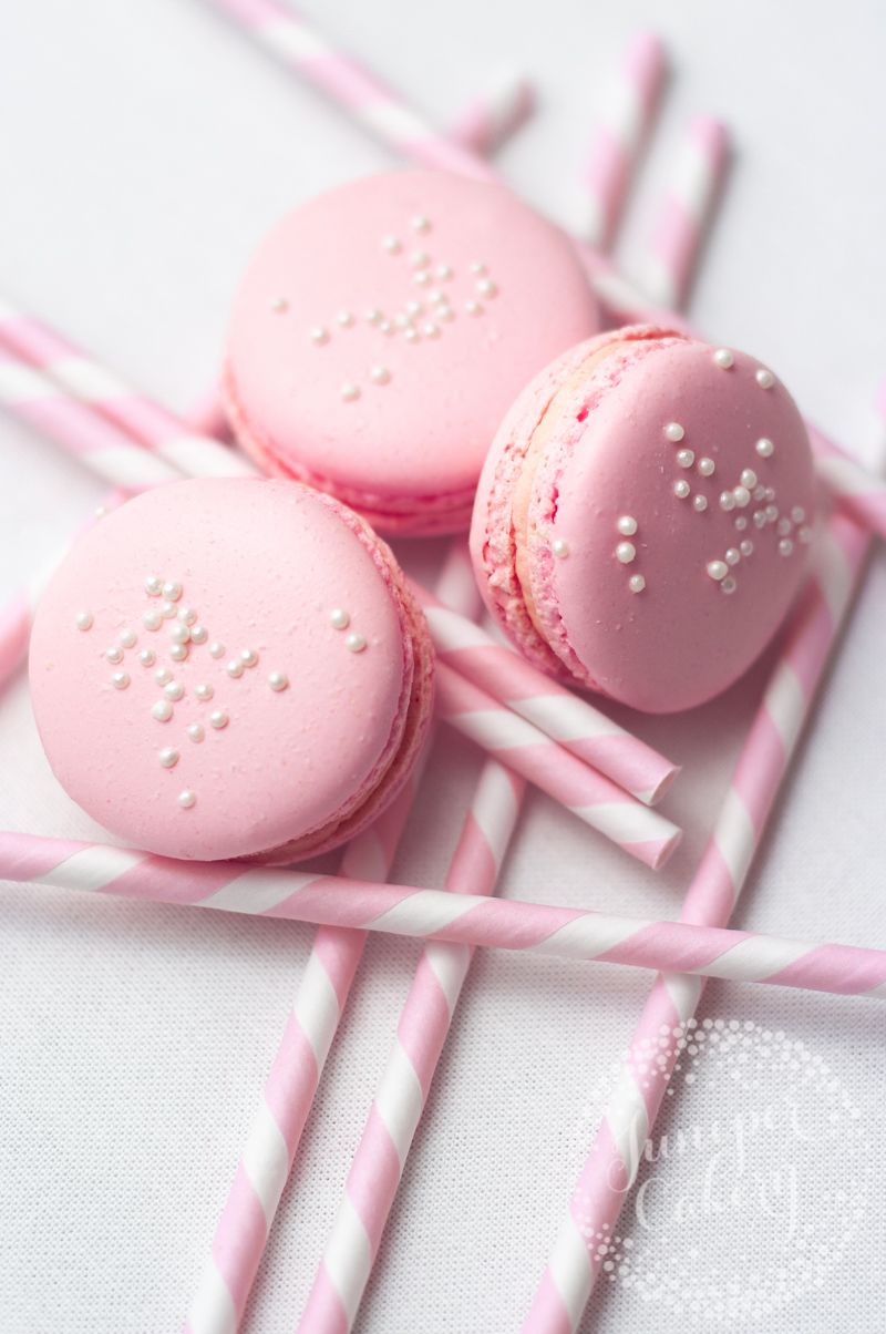 Friday Favourites: Pink Lemonade Macarons, Gold & More!. Pink foods, Pink lemonade, Macaroons