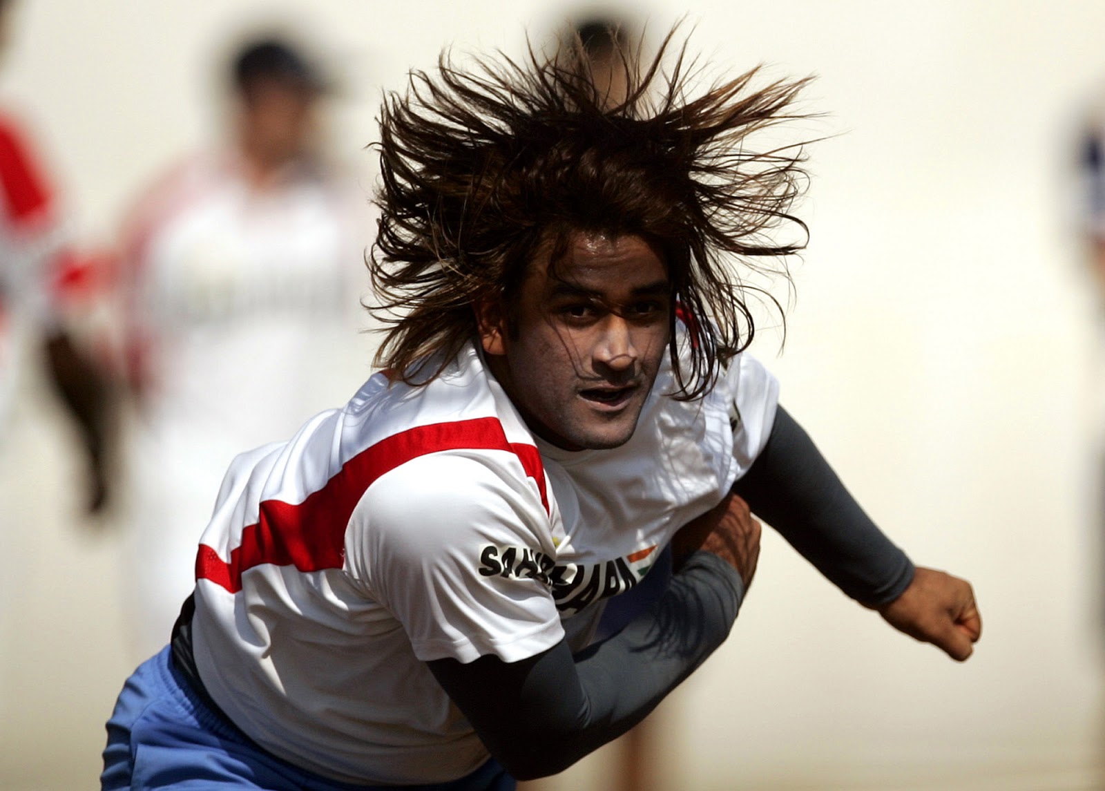Msd HD Wallpaper Dhoni With Long Hair Wallpaper & Background Download