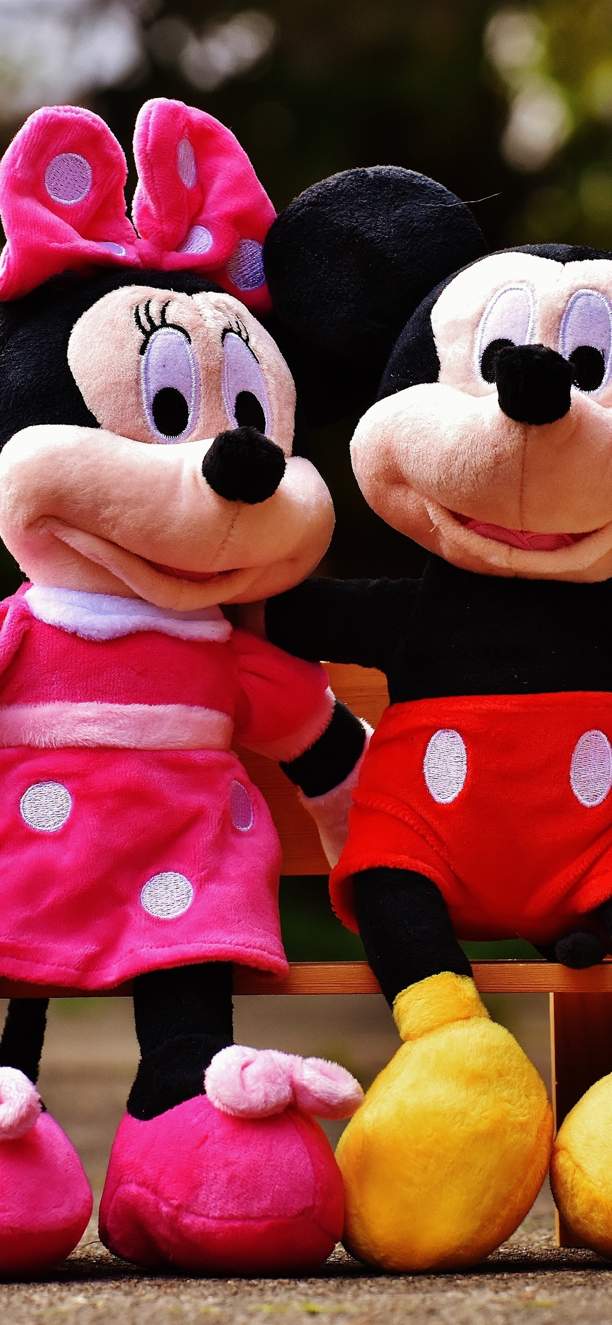 Mickey And Minnie, Mouse 1242x2688 IPhone 11 Pro XS Max Wallpaper, Background, Picture, Image