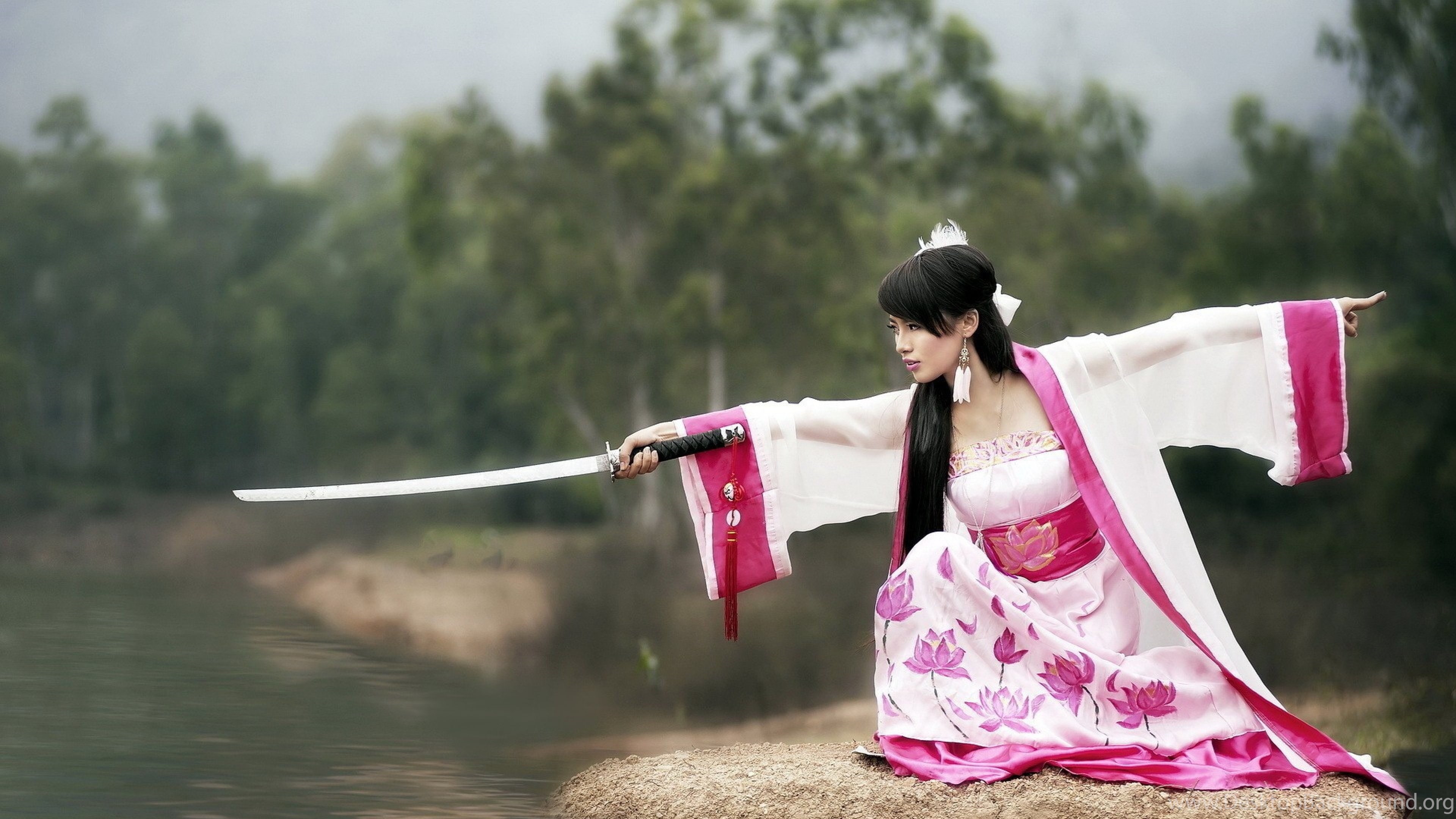 Download Wallpaper 3840x2160 Girl, Samurai, Sword, Clothing 4K. Desktop Background