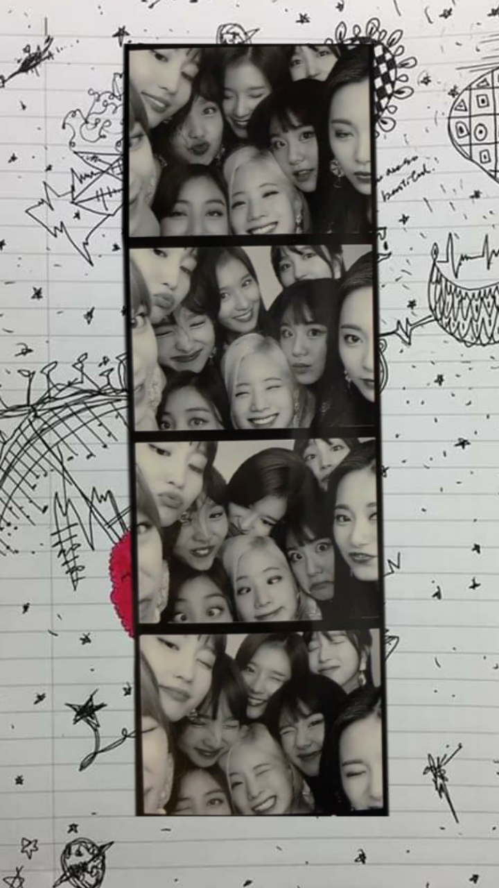 Happy 3rd Anniversary TWICE TWICETAGRAM Wallpaper Background picture Chaeyoung's doodle #TWICE #NAYEON #JEONGYEON #MOMO #SANA #JIHYO #MINA #DAHYUN # CHAEYOUNG