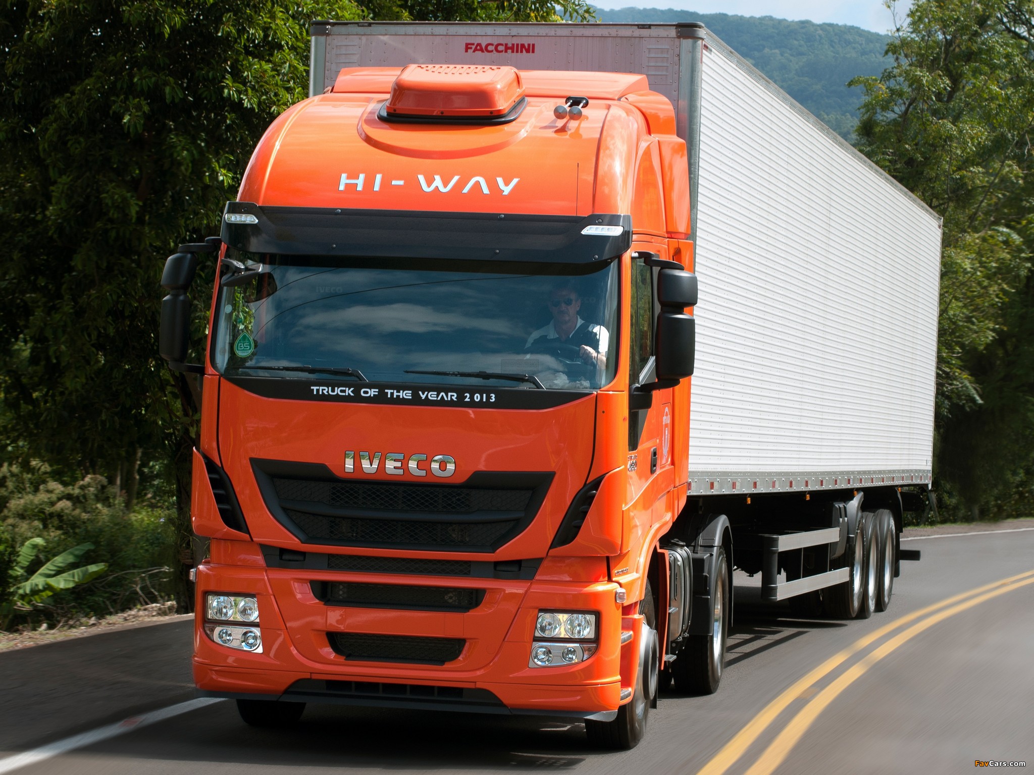 Iveco Stralis Hi Way 480 4x2 2013 Wallpaper (2048x1536)