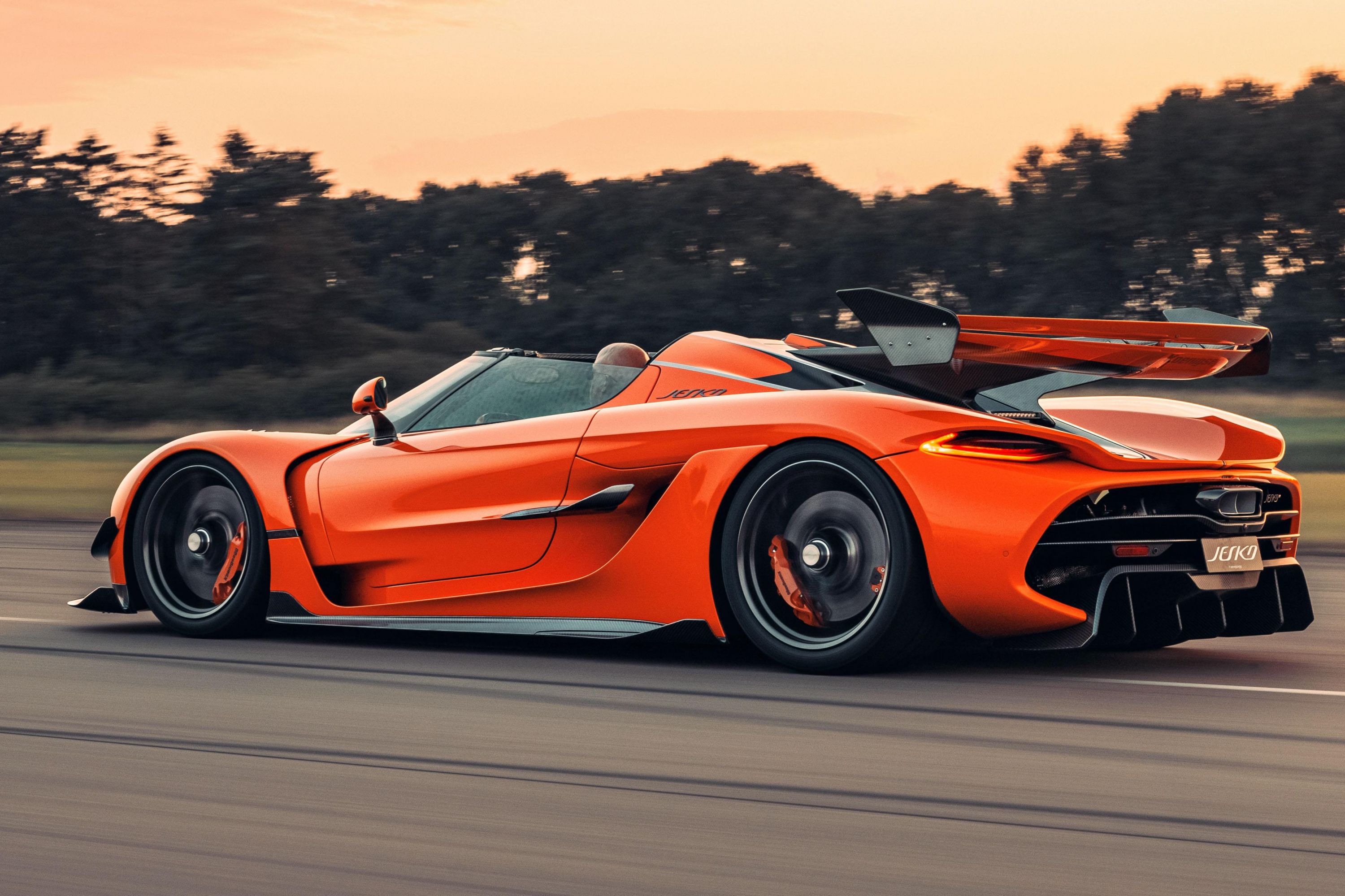 2022 Koenigsegg Jesko unveiled