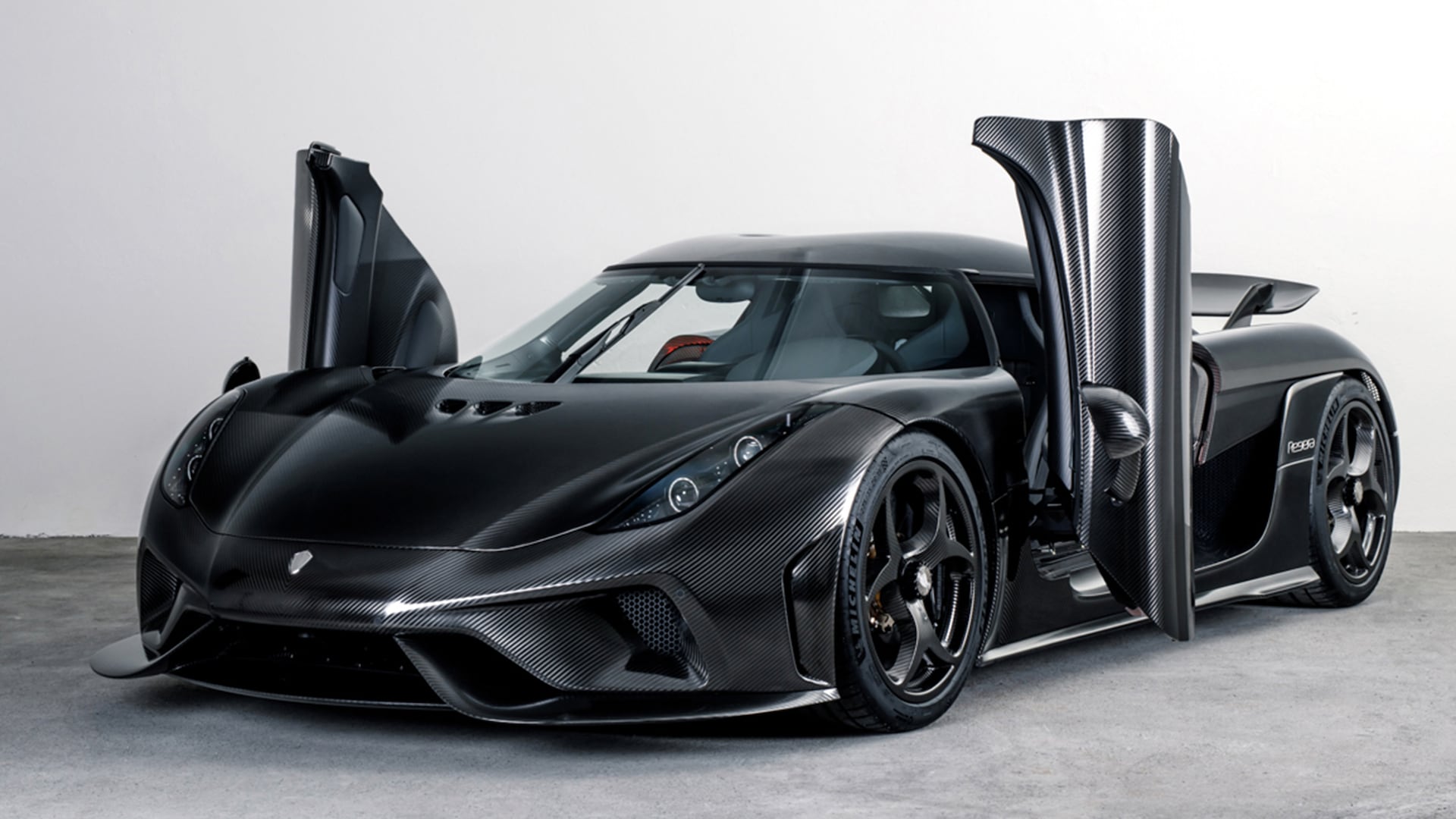 Koenigsegg Will Sell You a Regera Made from Naked Carbon Fiber