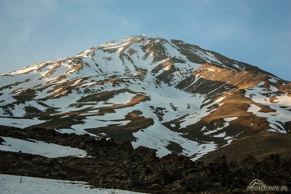 Mount Damavand, Photo, Diagrams & Topos