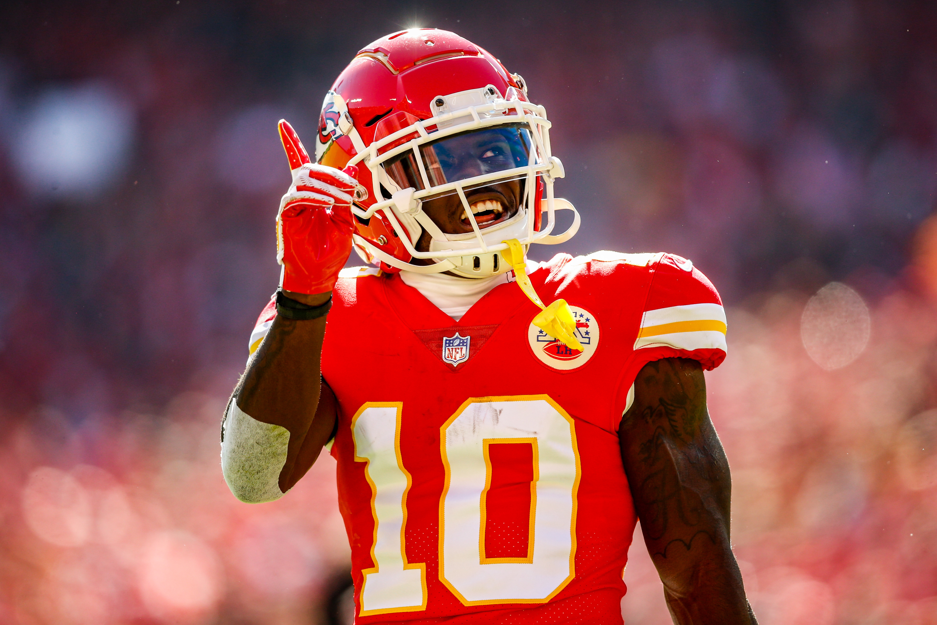 Tyreek Hill comes in at No. 19 on NFL's players for 2019