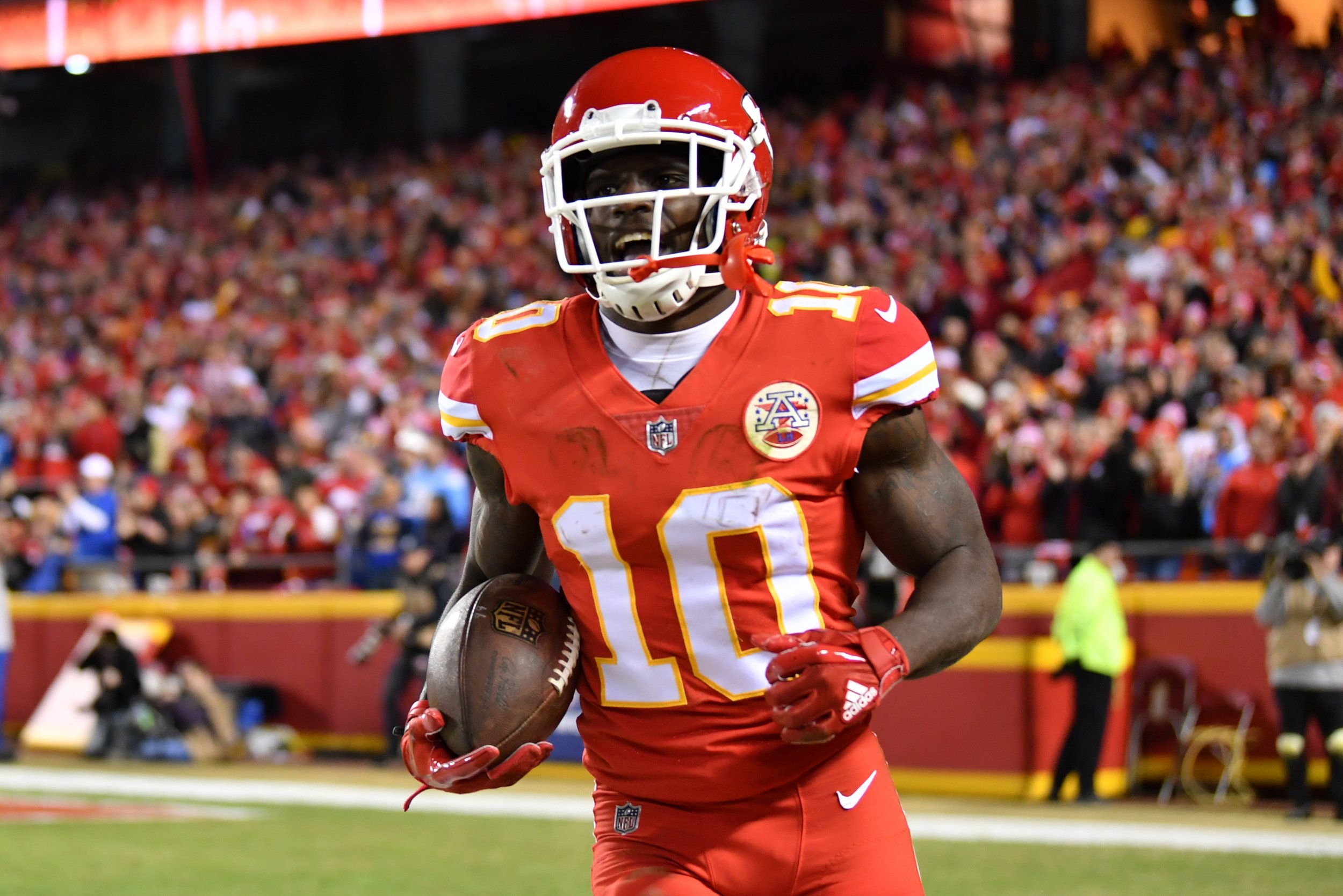 Tyreek Hill Wallpapers APK for Android Download