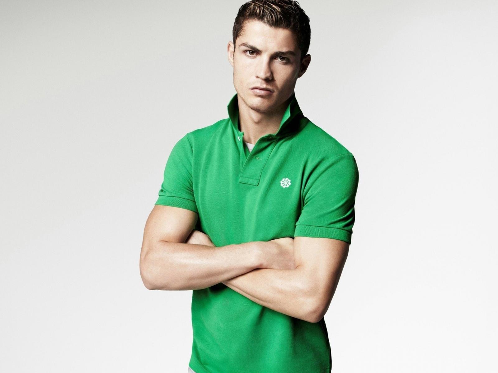 Cristiano Ronaldo In Green T Shirt