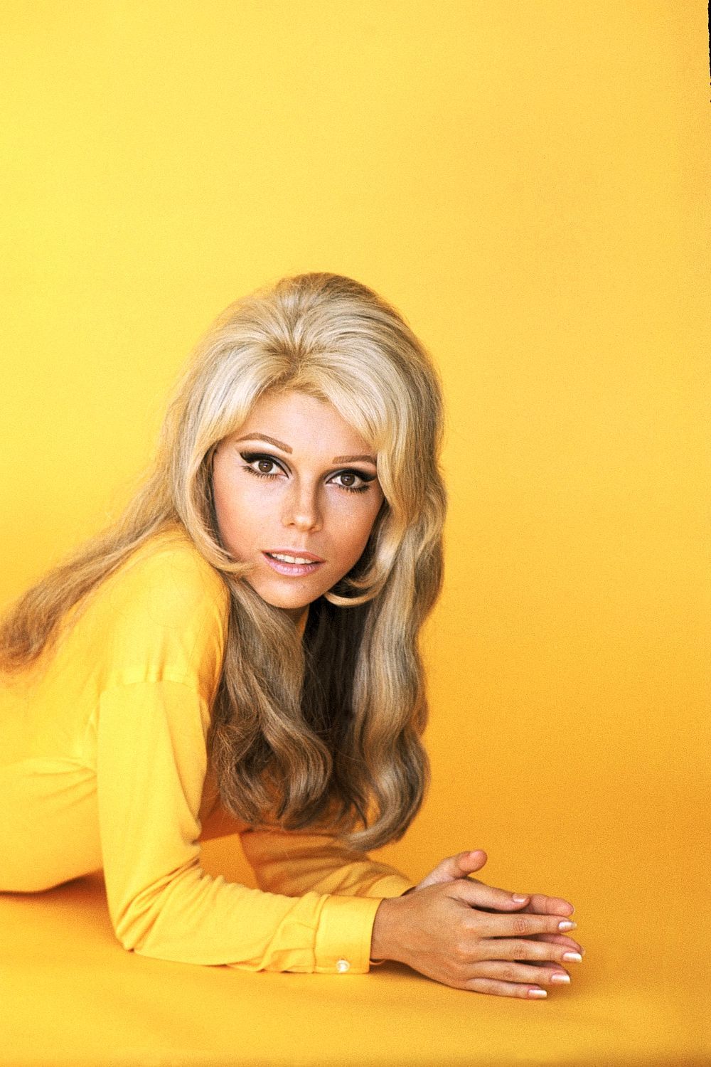 Nancy Sinatra Wallpapers - Wallpaper Cave