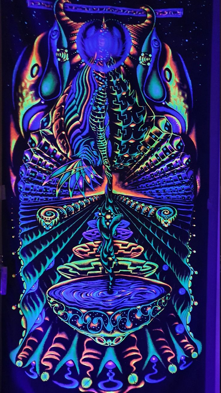 UV BLACKLIGHT BACKDROP true to Two Trootootoo. Etsy. Psychedelic drawings, Psychedelic art, Trippy tapestry