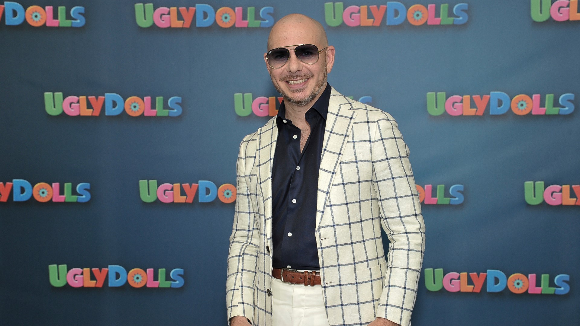 Pitbull moves reschedules Colorado concert at Fiddler's Green Amphitheatrenews.com