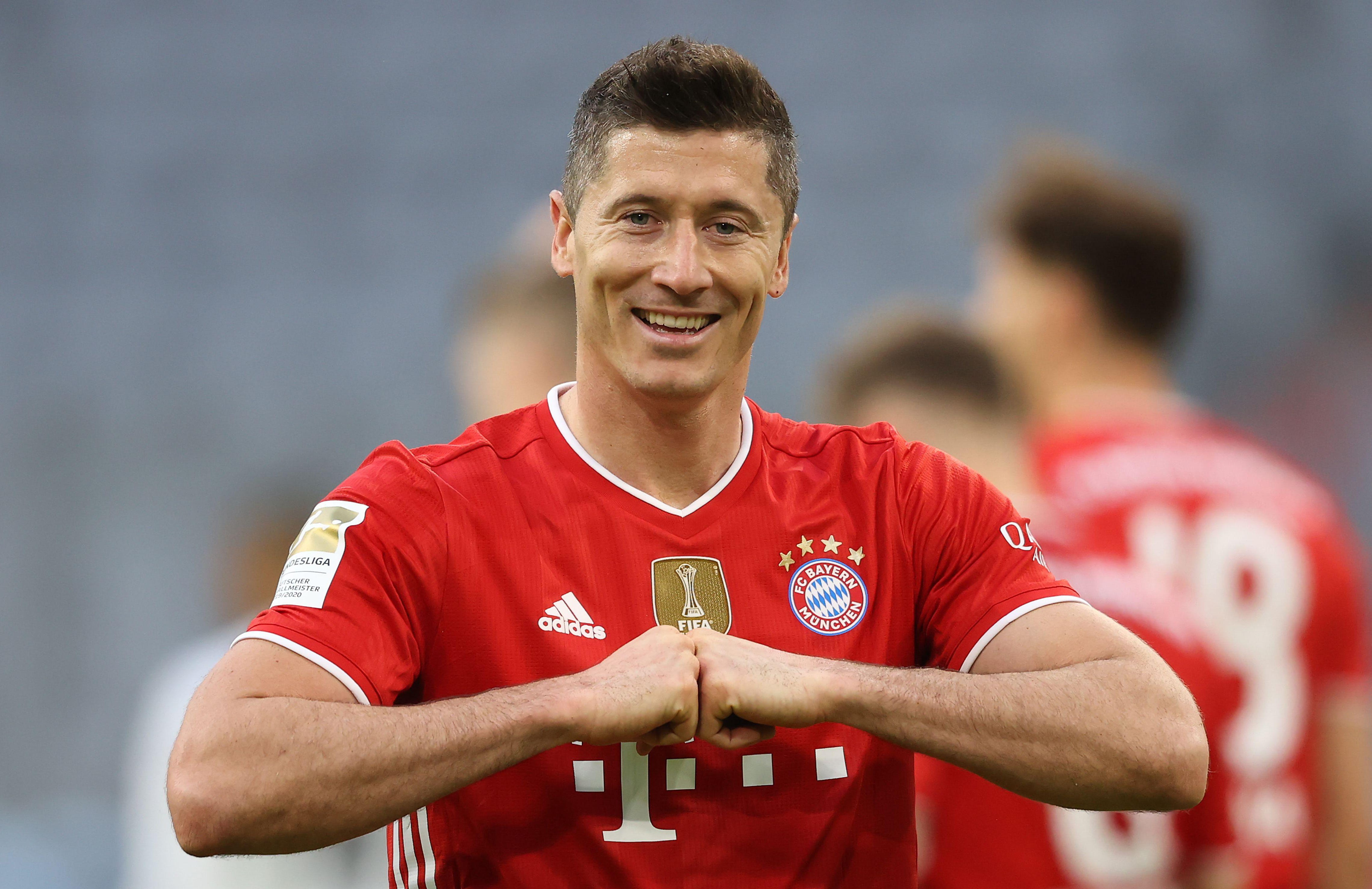 Robert Lewandowski Deserves To Beat Mo Salah And Lionel Messi For The 2021 Ballon d'Or