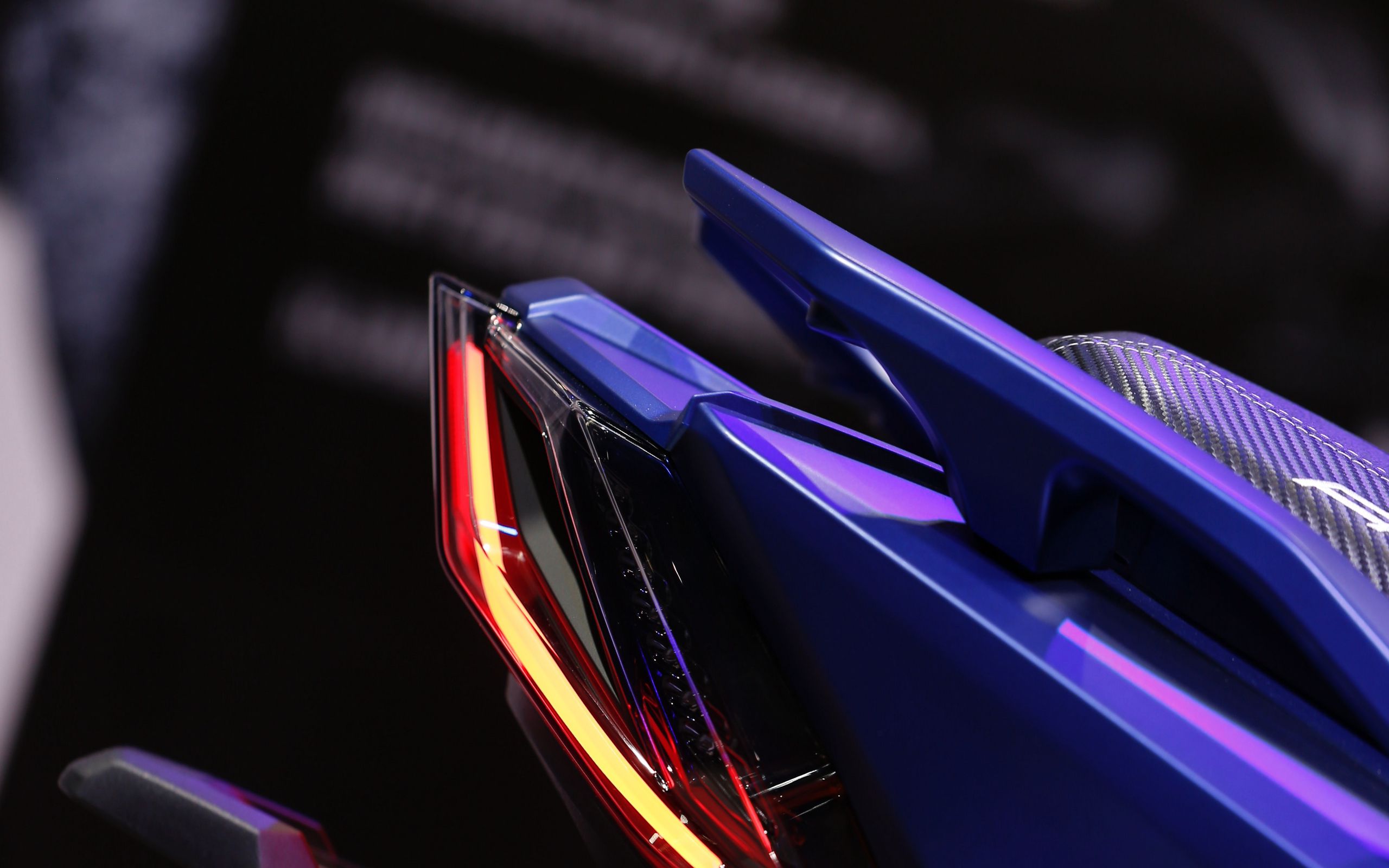 Download wallpaper 2560x1600 motorcycle, bike, parts, light widescreen 16:10 HD background