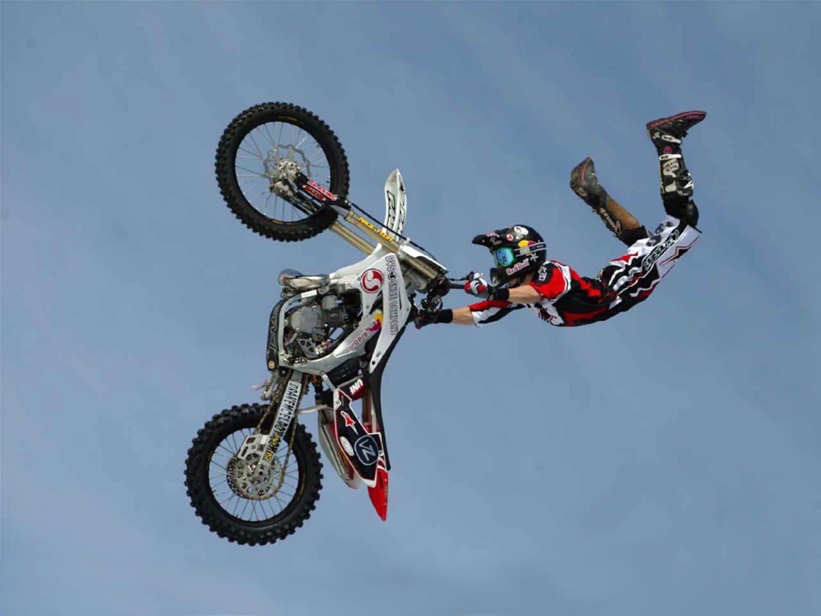 Dirt Bike Tricks Wallpaper iPhone with Wallpaper High Resolution 1600x1200 px 89.97 KB