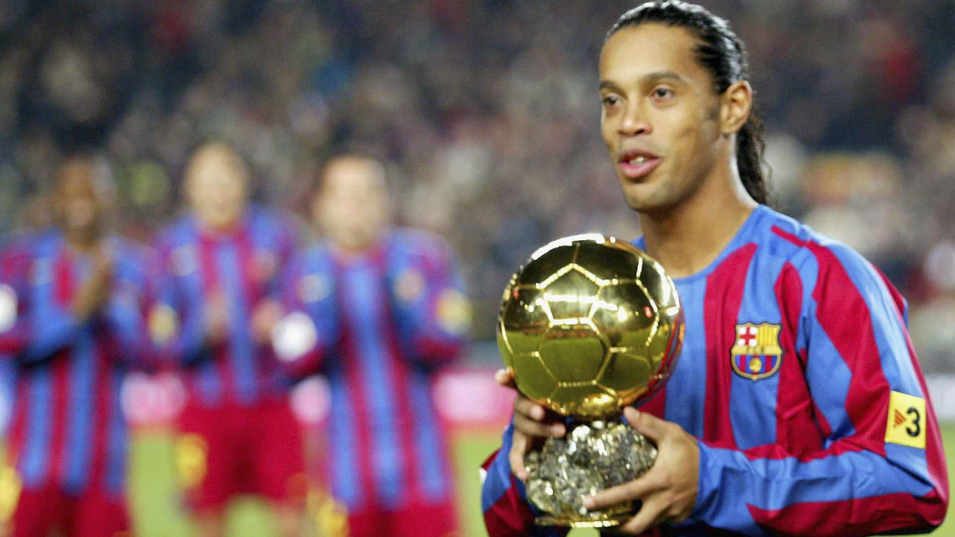 Ronaldinho ballon dor barcelona wallpaperx1080