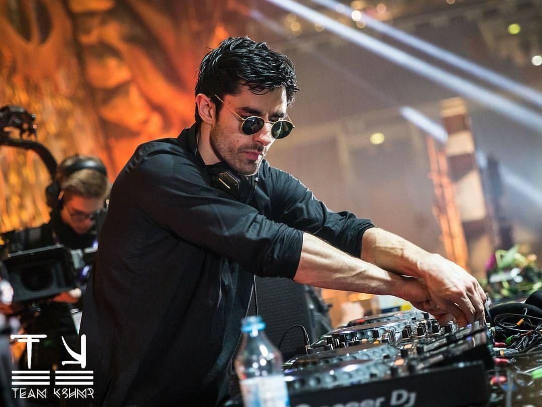 KSHMR