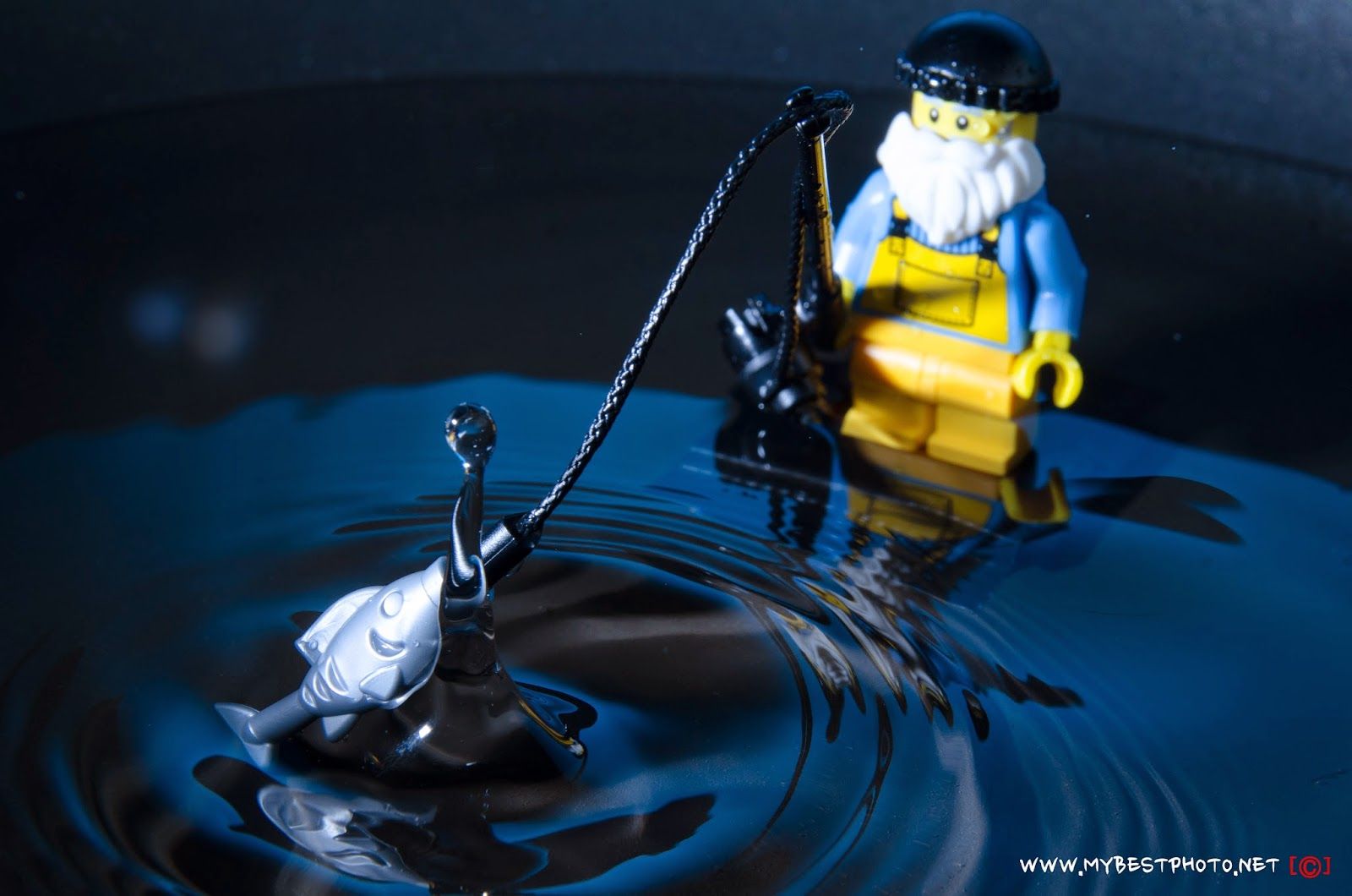  LEGO - Minifigures Series 3 - FISHERMAN : Toys & Games