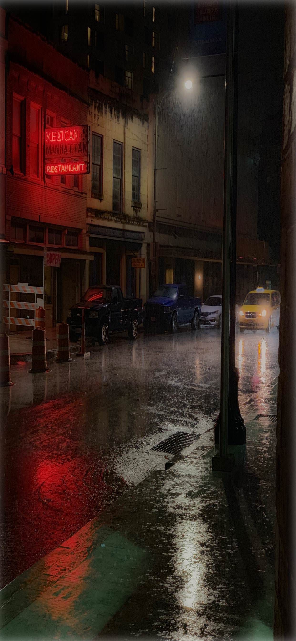 Rain in San Antonio. Xs Max. Rain wallpaper, Scenery wallpaper, Night aesthetic