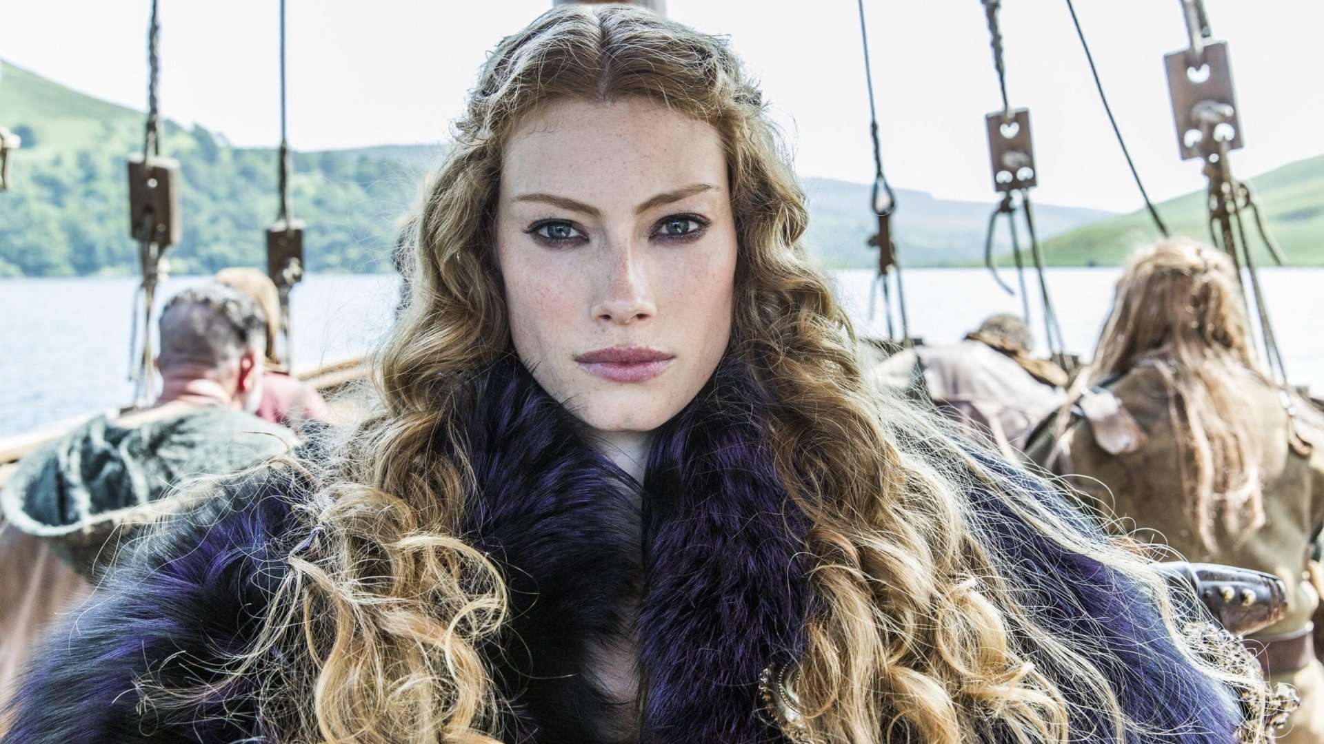 Aslaug (Vikings) HD Wallpaper and Background Image