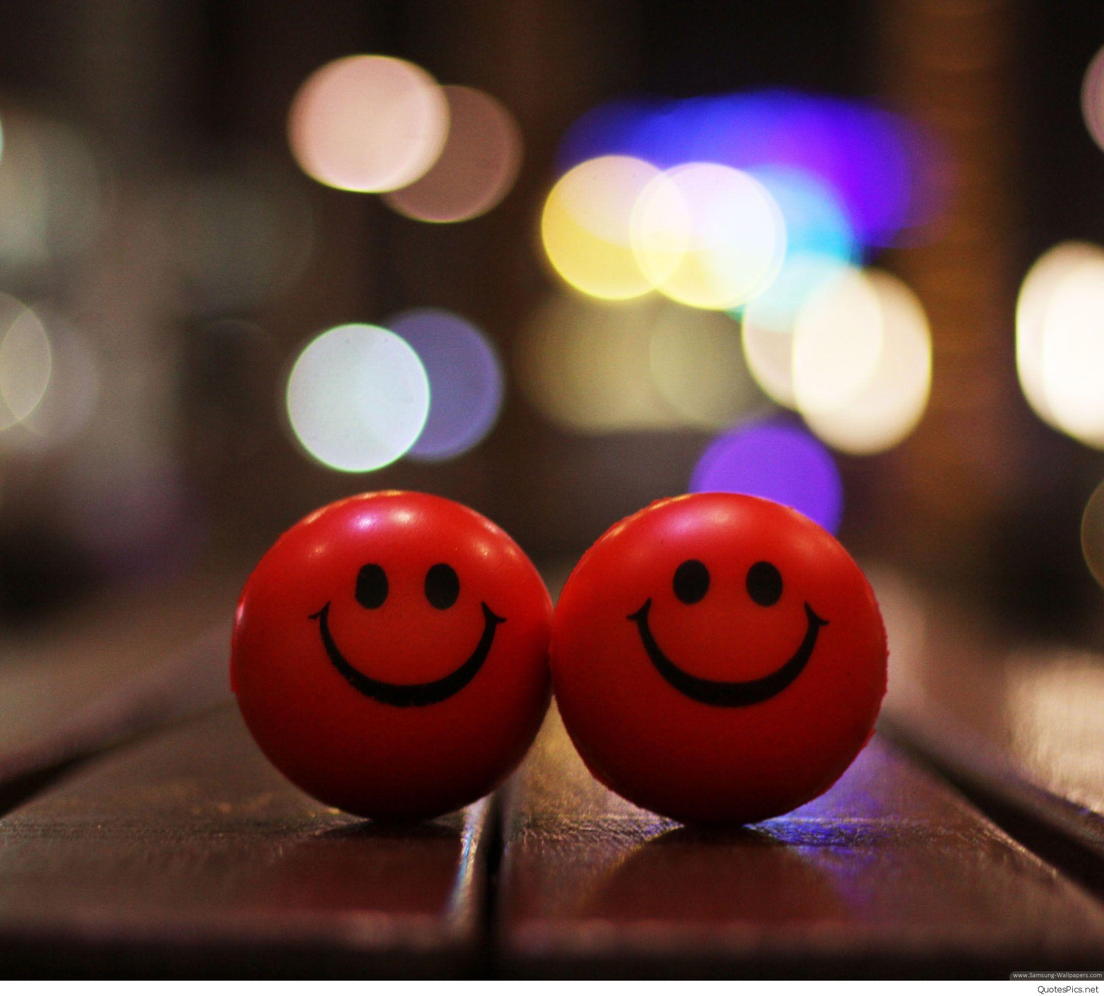 Happy Love Wallpaper