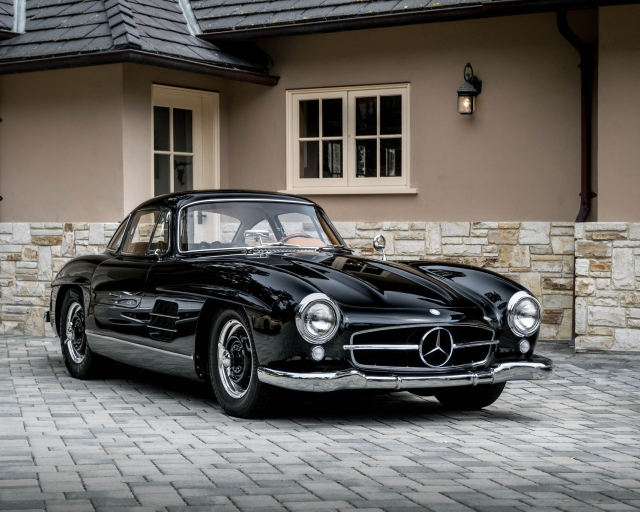 Download Black, Classic, Mercedes Benz 300 Sl 1280x1024 Wallpaper, Standard 5:4 Fullscreen Wallpaper, 1280x1024 HD Image, Background, 2553