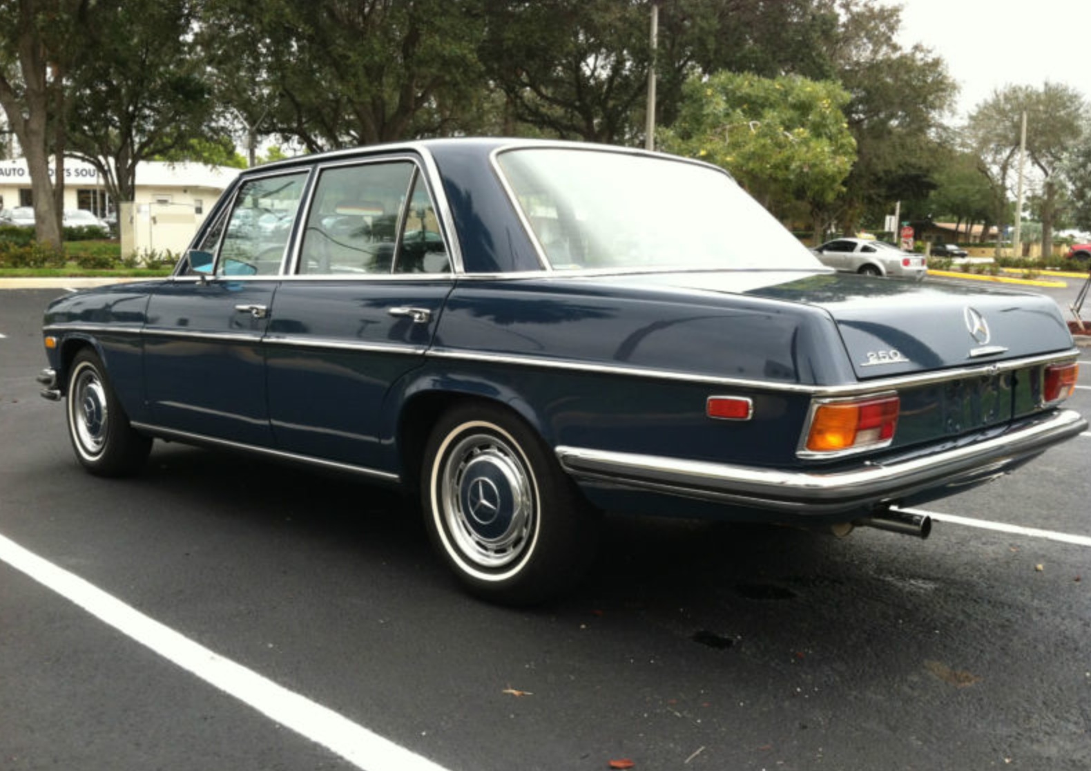 Mercedes Benz 250