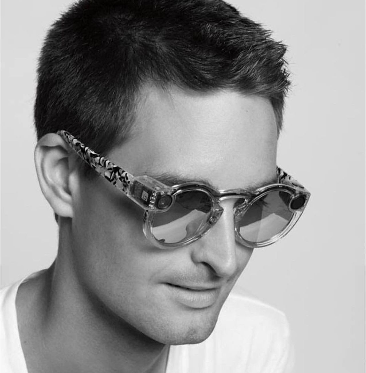 Welcome to RolexMagazine.com.Home of Jake's Rolex World Magazine.Optimized for iPad and iPhone: Evan Spiegel: Snapchat CEO & Billionaire