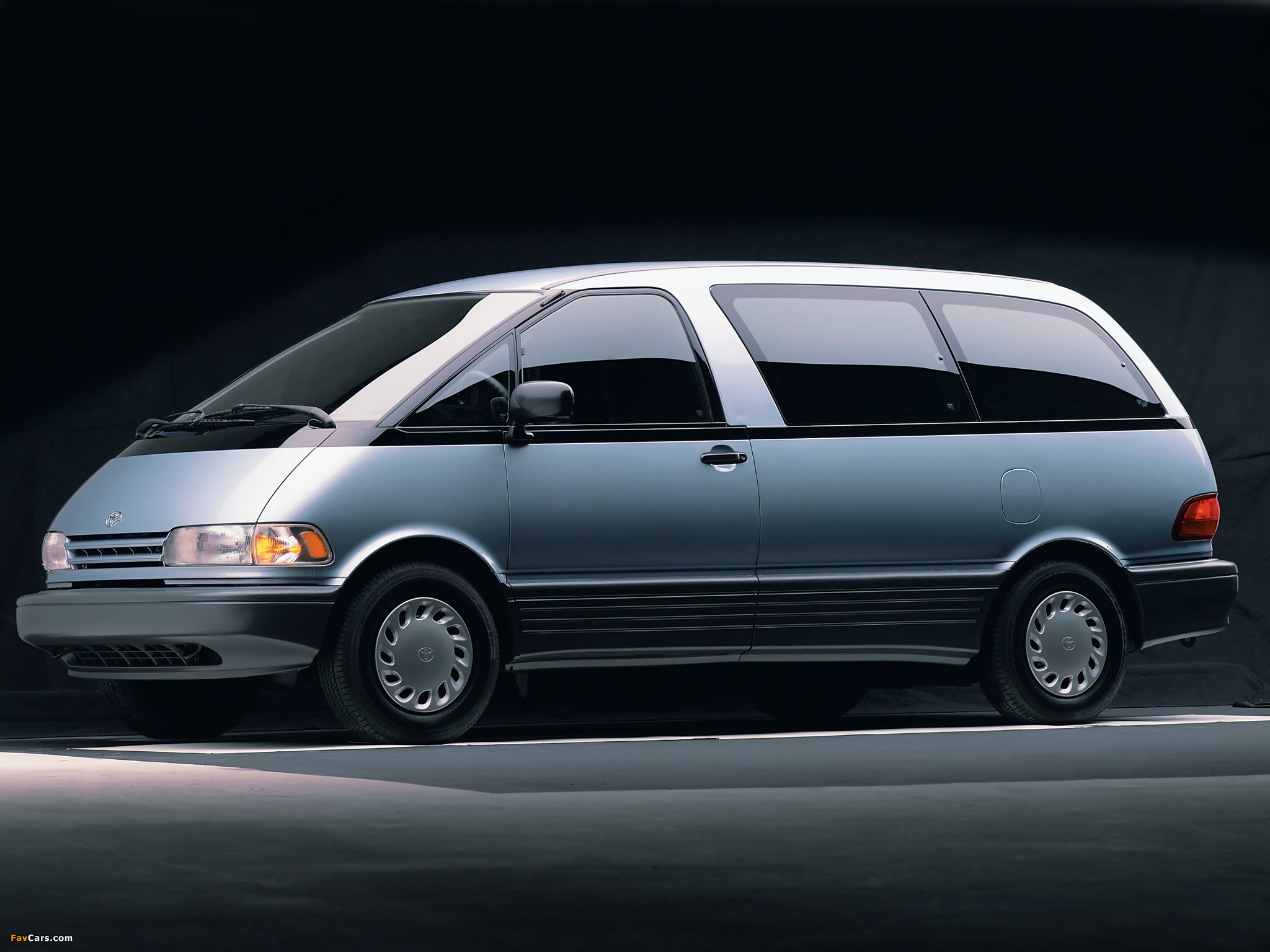 Toyota Previa US Spec 1990–2000 Wallpaper (2048x1536)