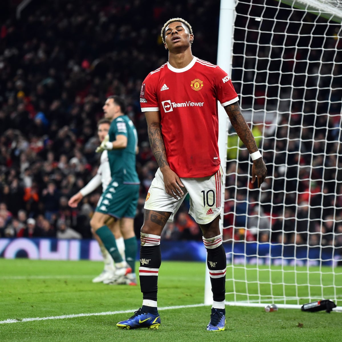 Marcus Rashford looks out of form and cheer at Manchester United