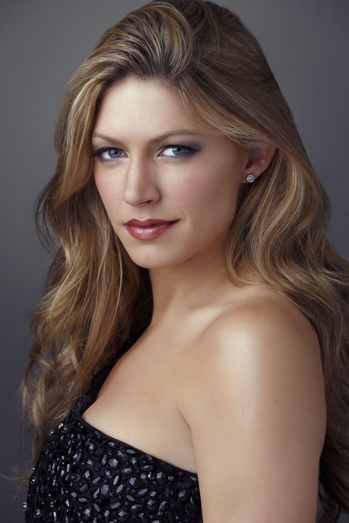 Hot Picture of Jes Macallan