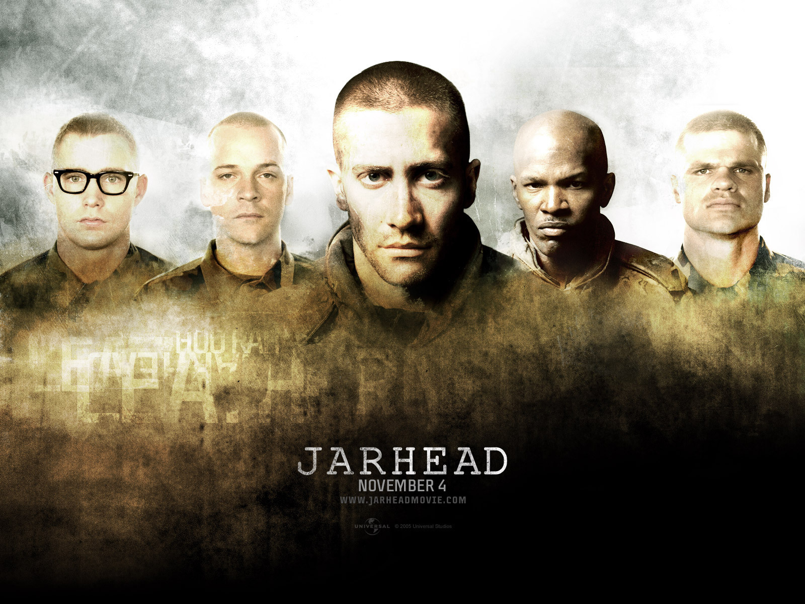 Jake Gyllenhaal in Jarhead Gyllenhaal Wallpaper