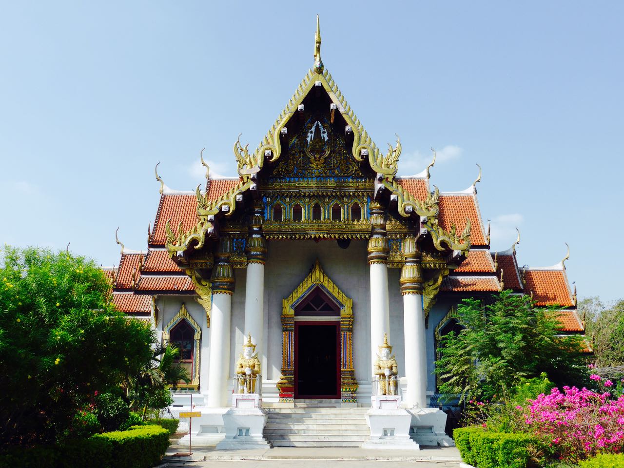 THAI MONASTERY Photo, Image and Wallpaper, HD Image, Near