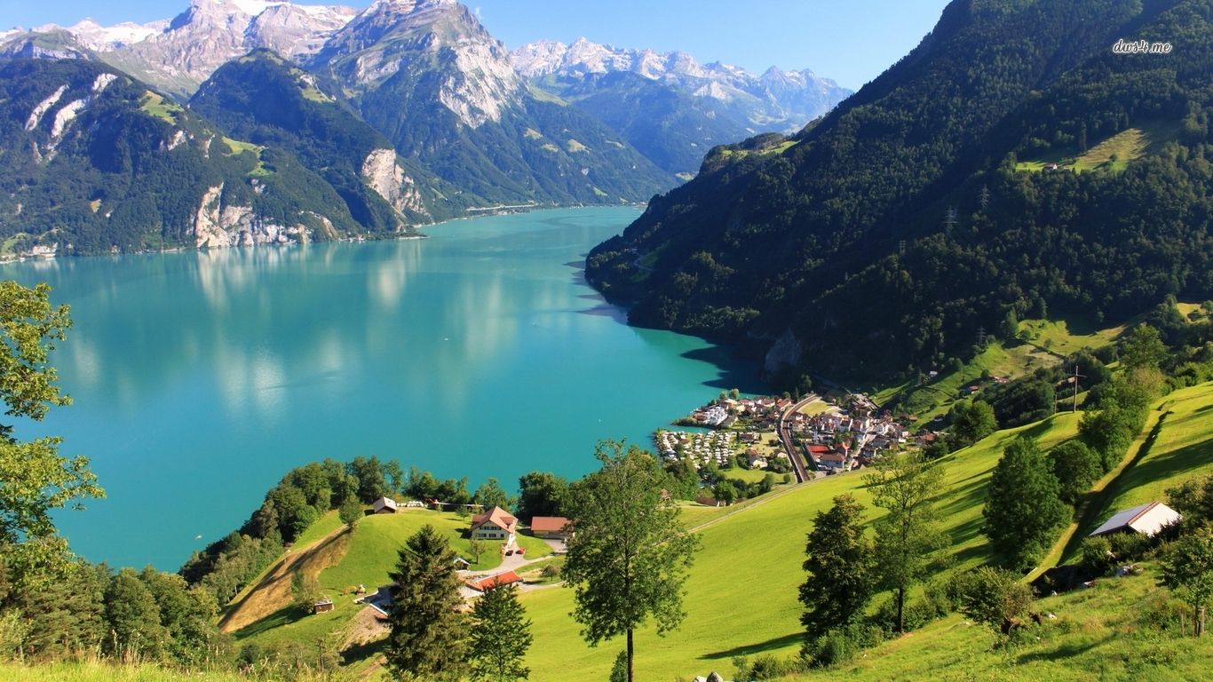 Lake Lucerne HD wallpaper. Cool places to visit, Lake lucerne switzerland, Switzerland wallpaper