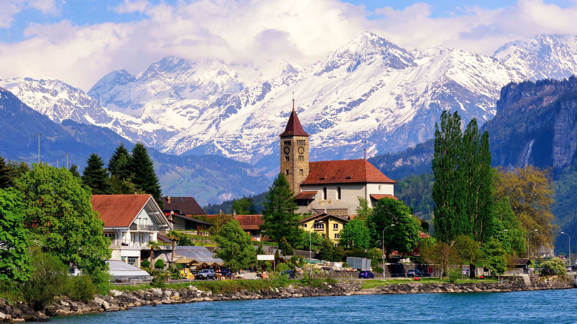 Brienz Village In Switzerland Lake Houses Snowy Mountains