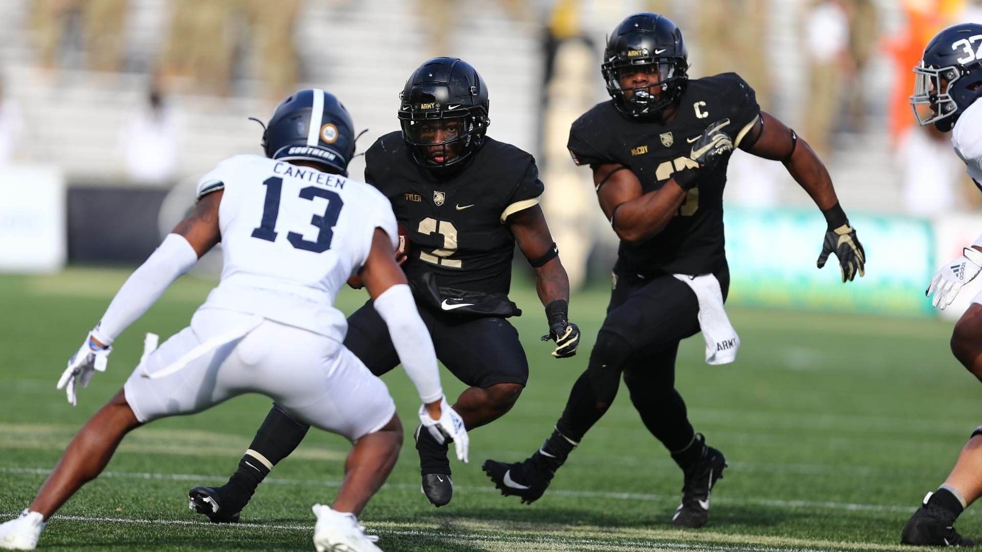 Football Wins Over Georgia Southern In Comeback Fashion, 28 27 West Point