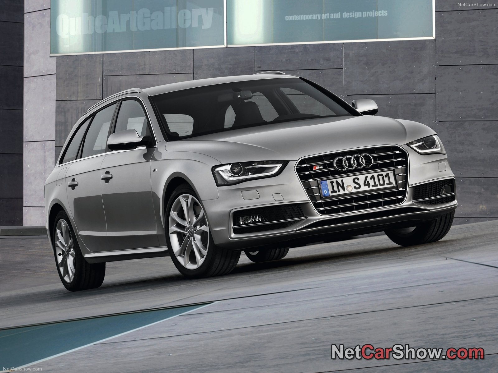 Audi S4 Avant picture. Audi photo gallery