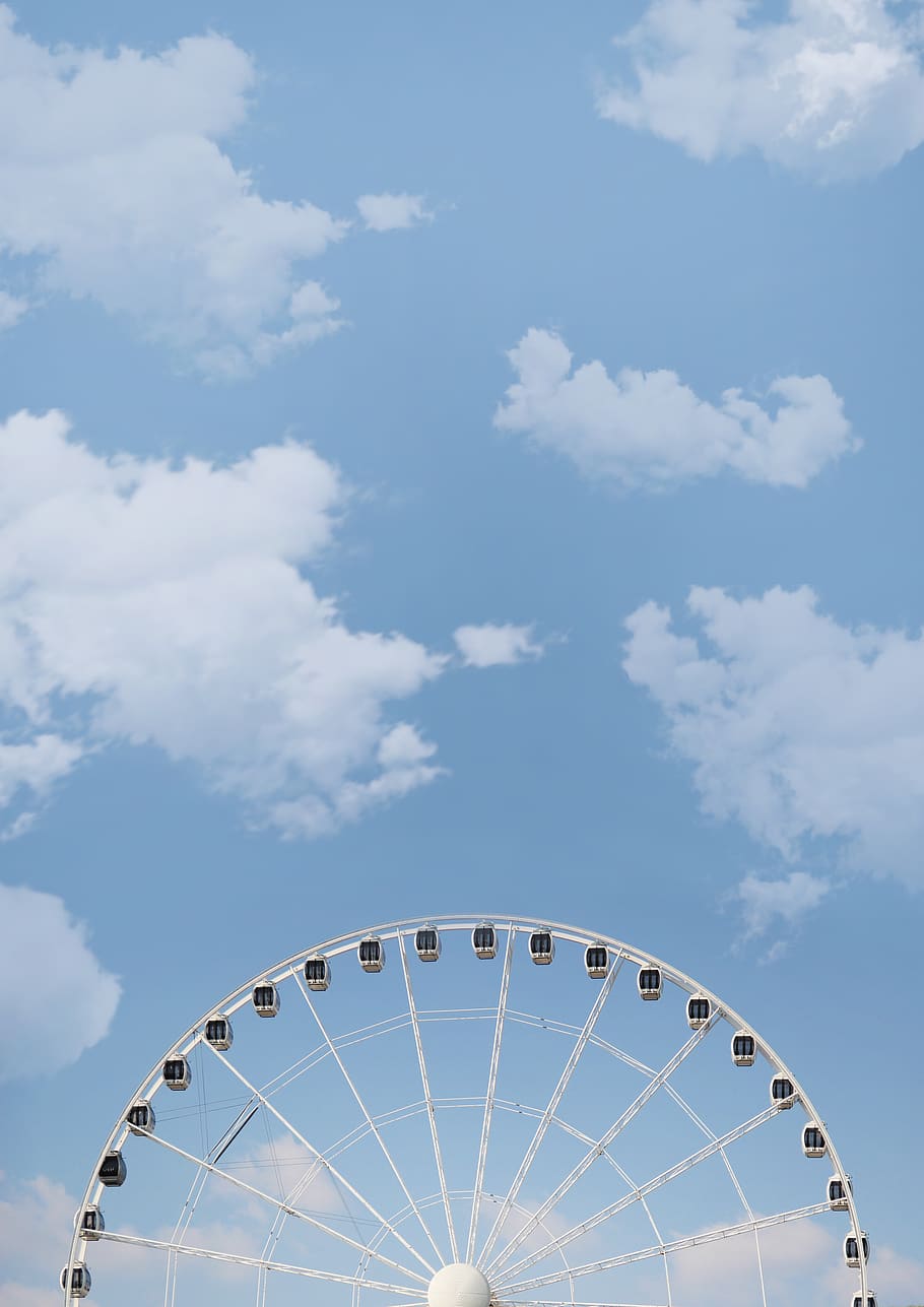 White Ferris Wheel Under White Cloudy Blue Sky, Big Blue Ferris Wheel Aesthetic Wallpaper & Background Download