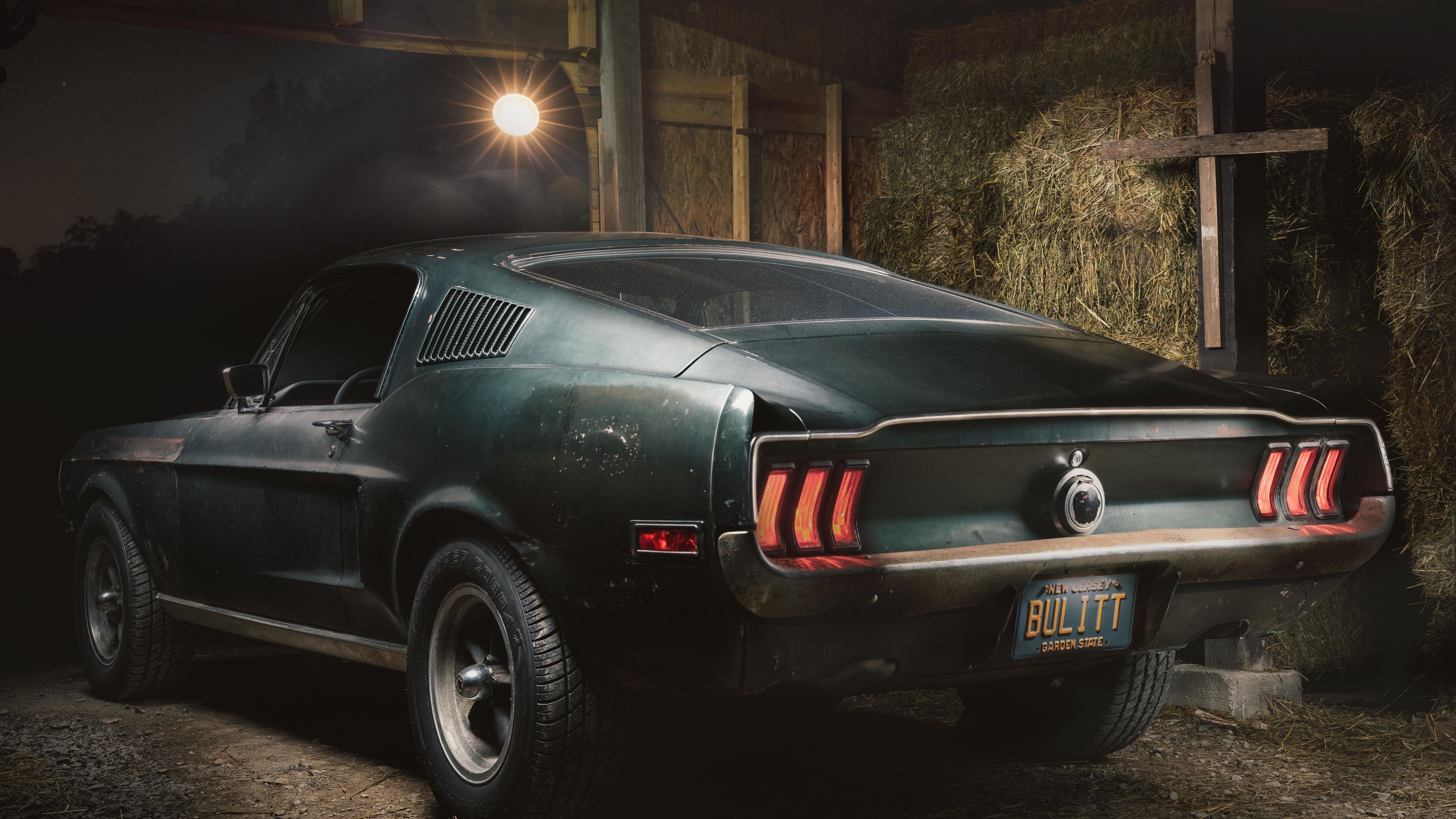 Mustang Fastback Wallpaper