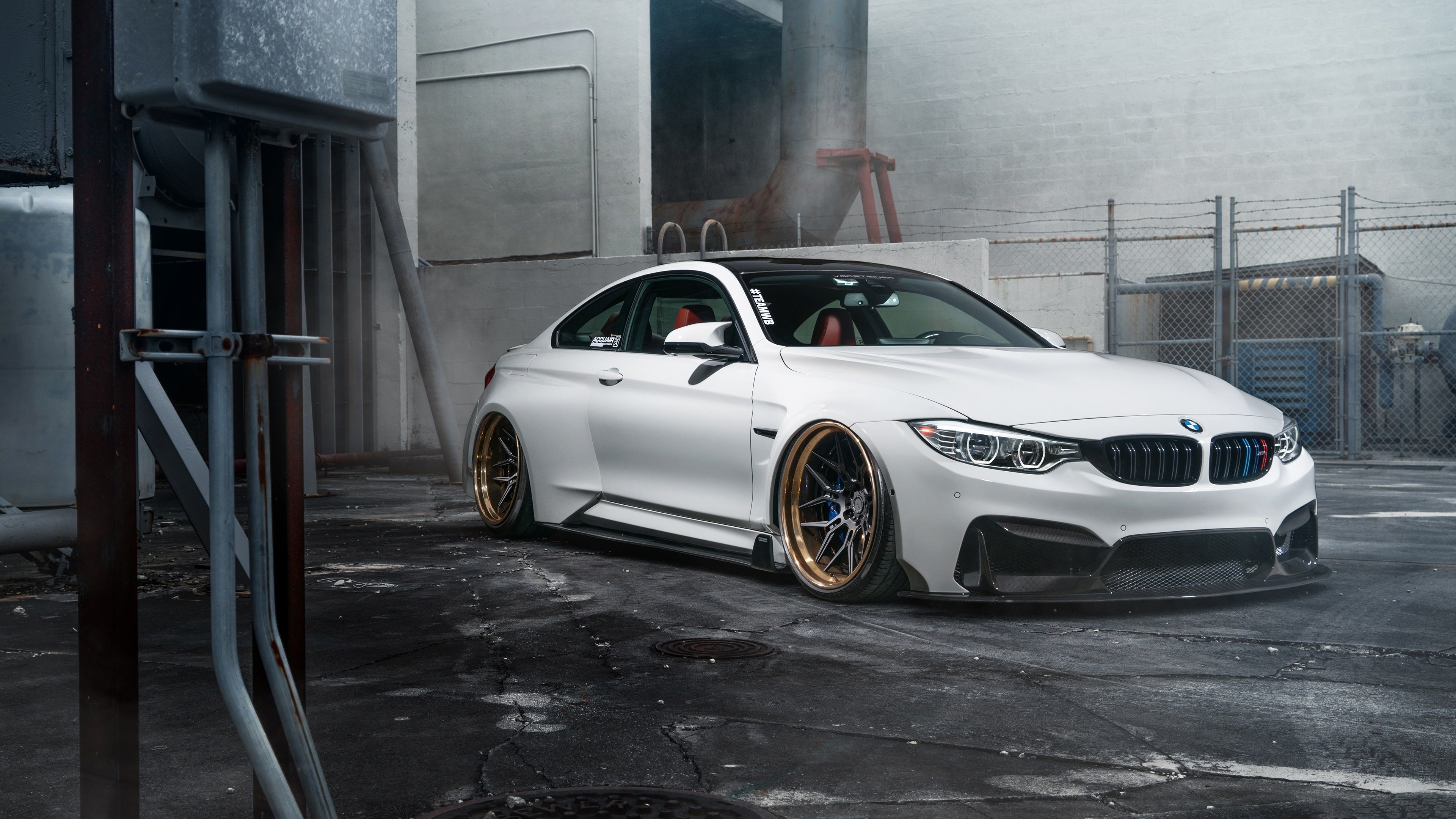 BMW M4 Wallpaper