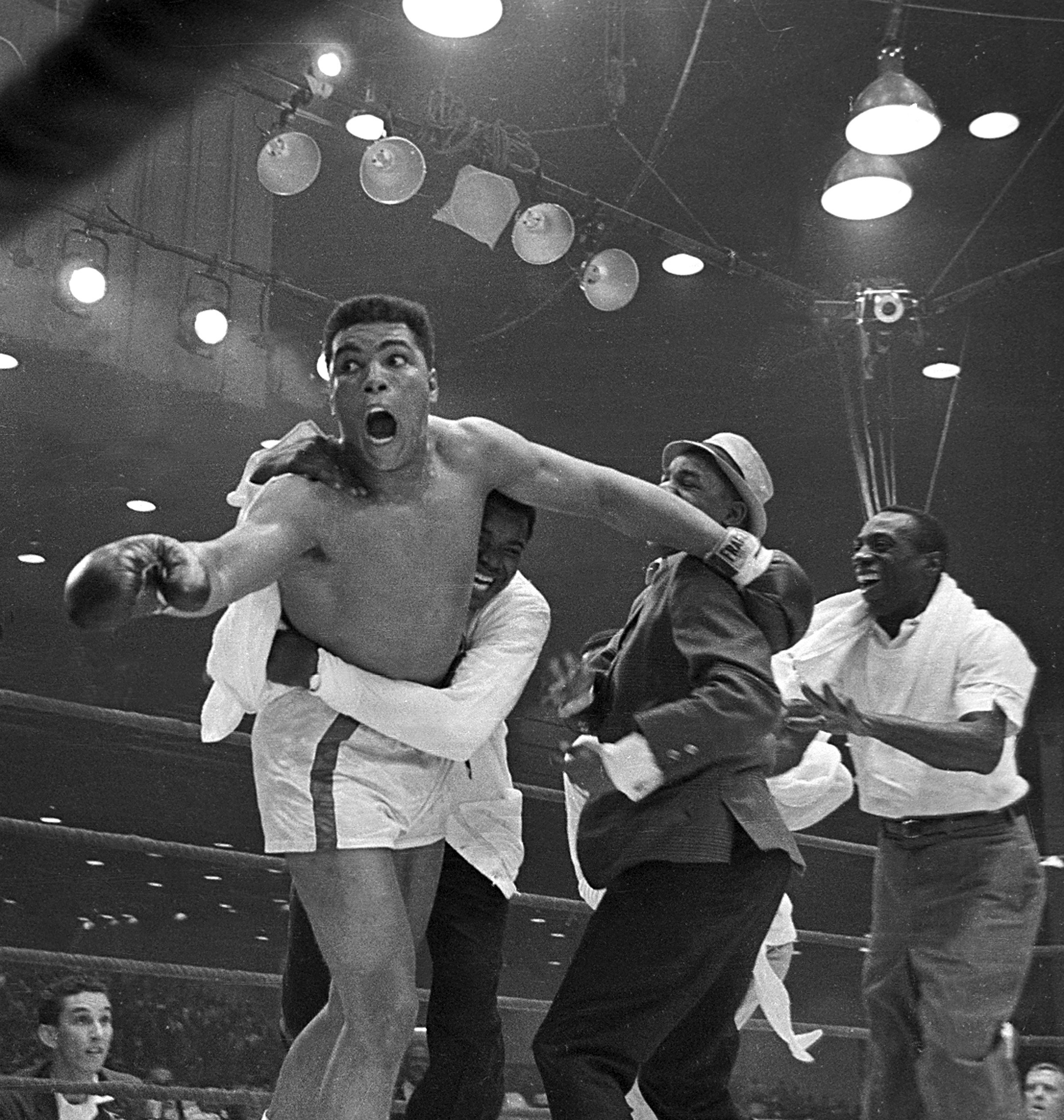 Float Like a Butterfly: Muhammad Ali's Life in Photo