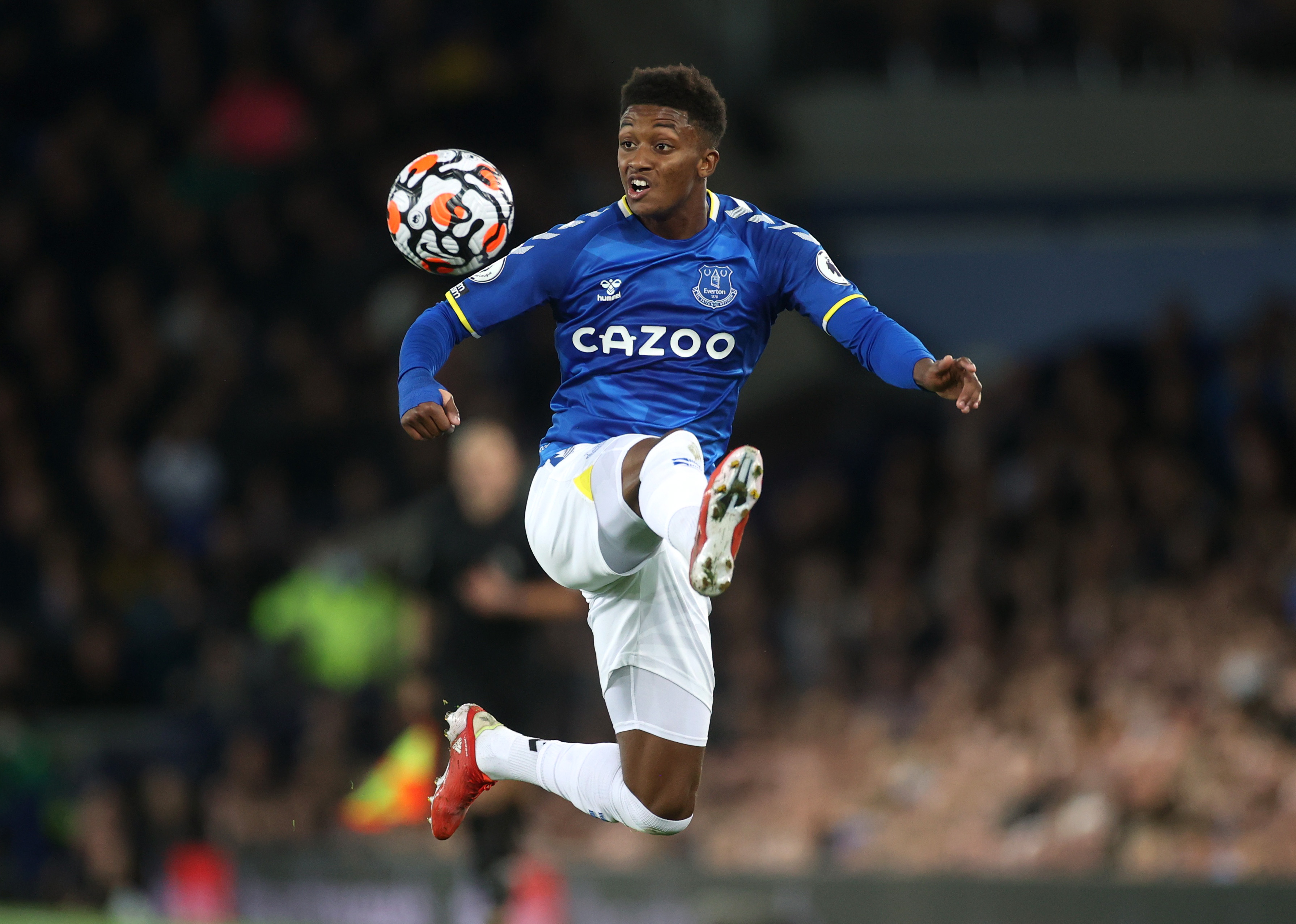 Fantasy Premier League you think Demarai Gray will add to his two #PL goals this season in the second half?