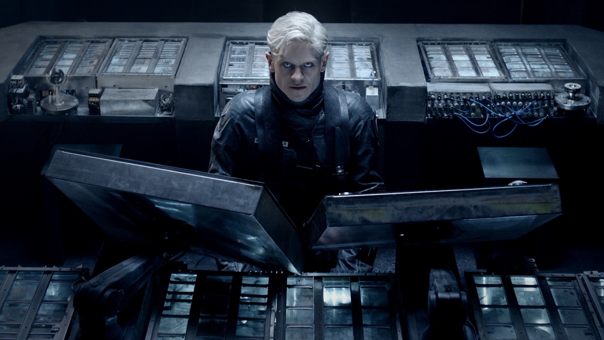 Intriguing For A New Sci Fi Film Called ALIEN INVASION: S.U.M.1