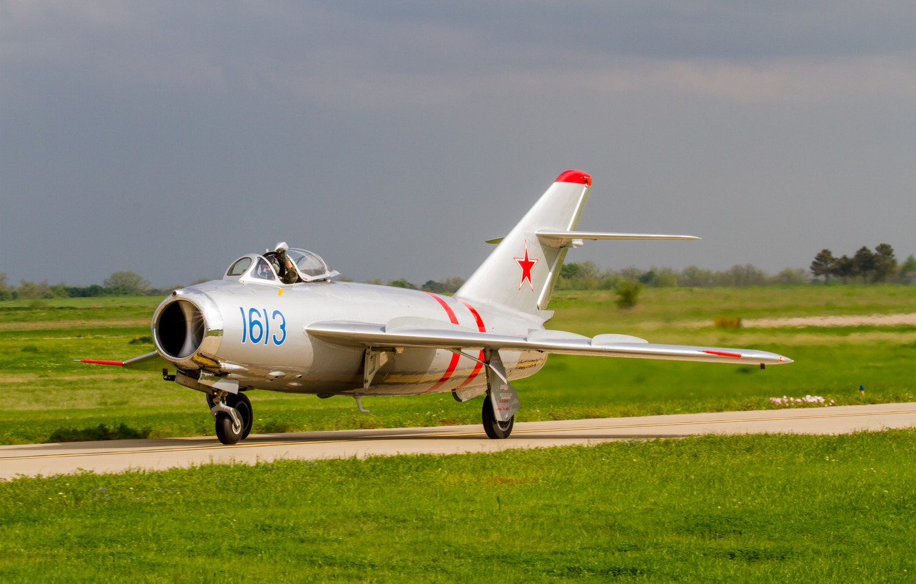 Wallpaper Fighter, Lantern, Pilot, THE SOVIET AIR FORCE, OKB Mikoyan And Gurevich, The MiG 17 Image For Desktop, Section авиация