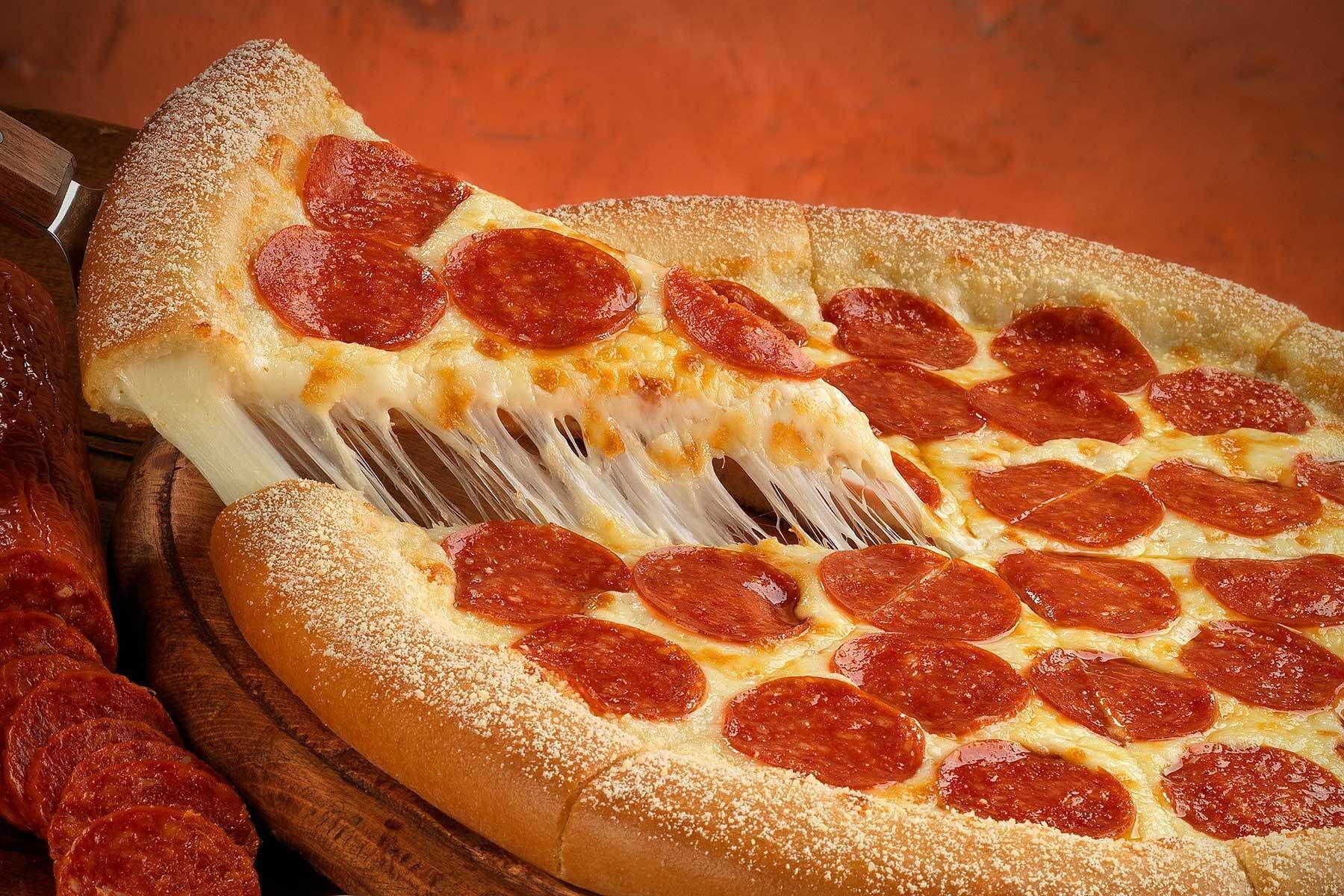 Pepperoni Pizza Desktop Wallpaper Free Pepperoni Pizza Desktop Background
